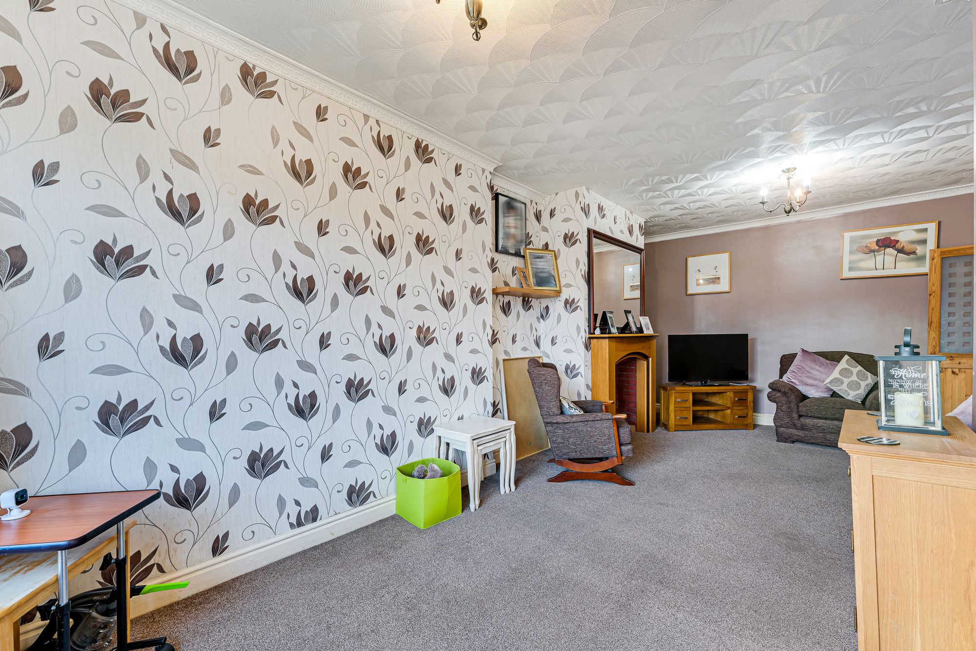 Peel House Lane, Widnes, WA8