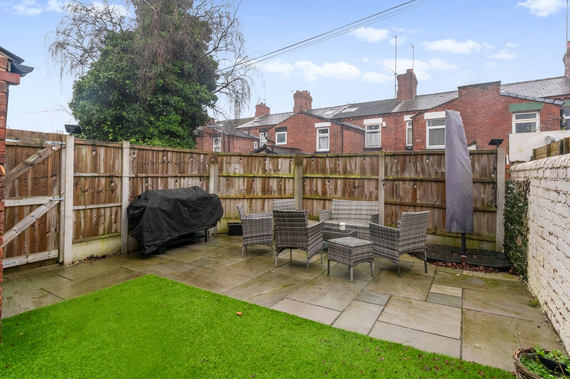 Dentons Green Lane, St. Helens