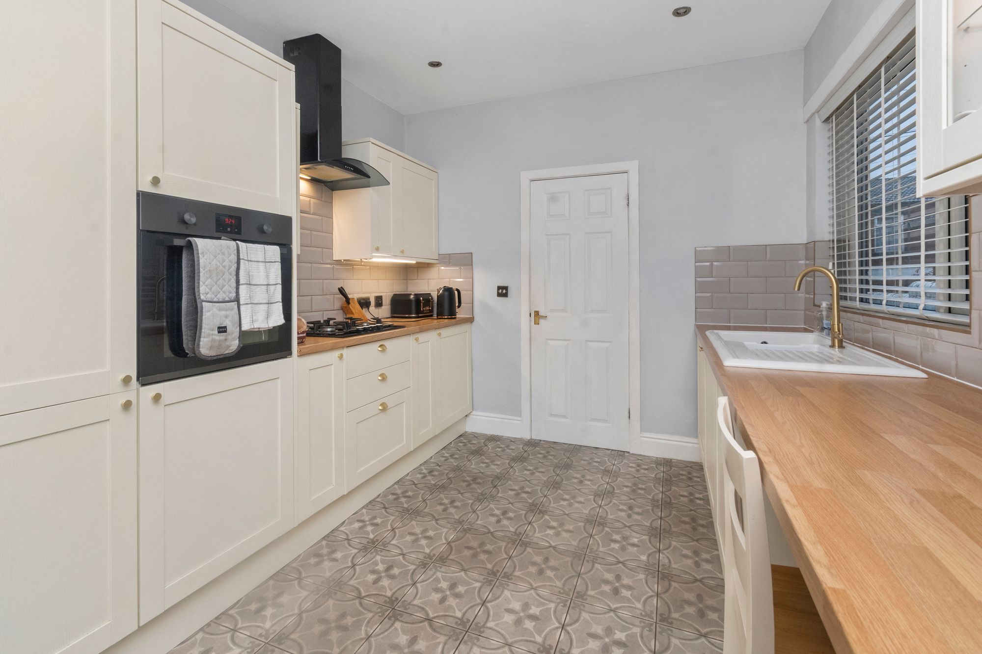 Dentons Green Lane, St. Helens