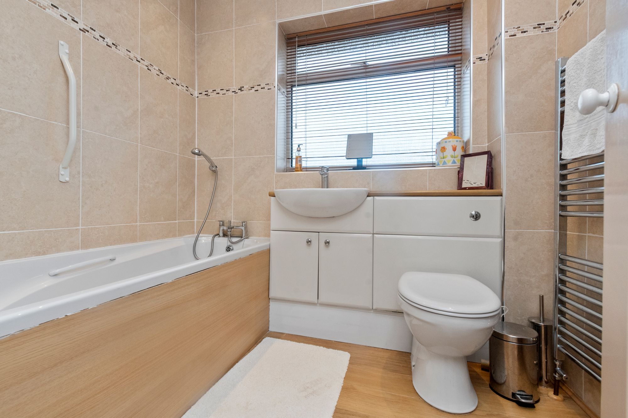 Cossack Avenue, Warrington