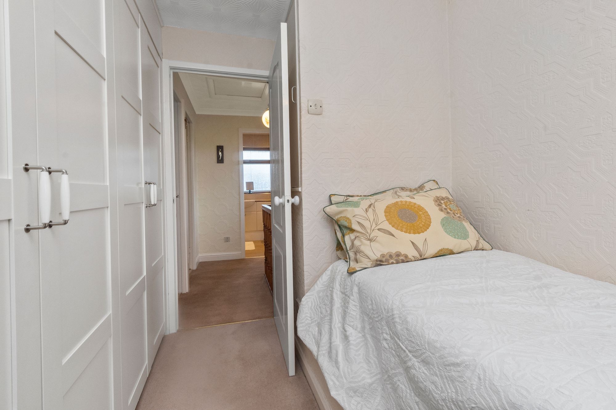 Cossack Avenue, Warrington