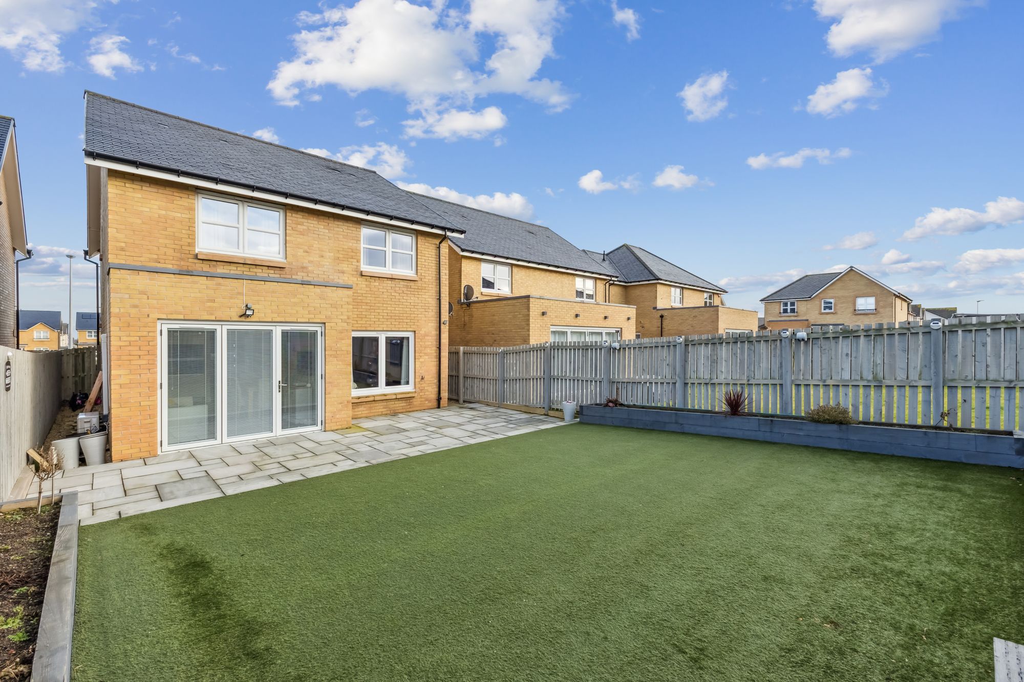 Shiel Hall Square, Rosewell, EH24