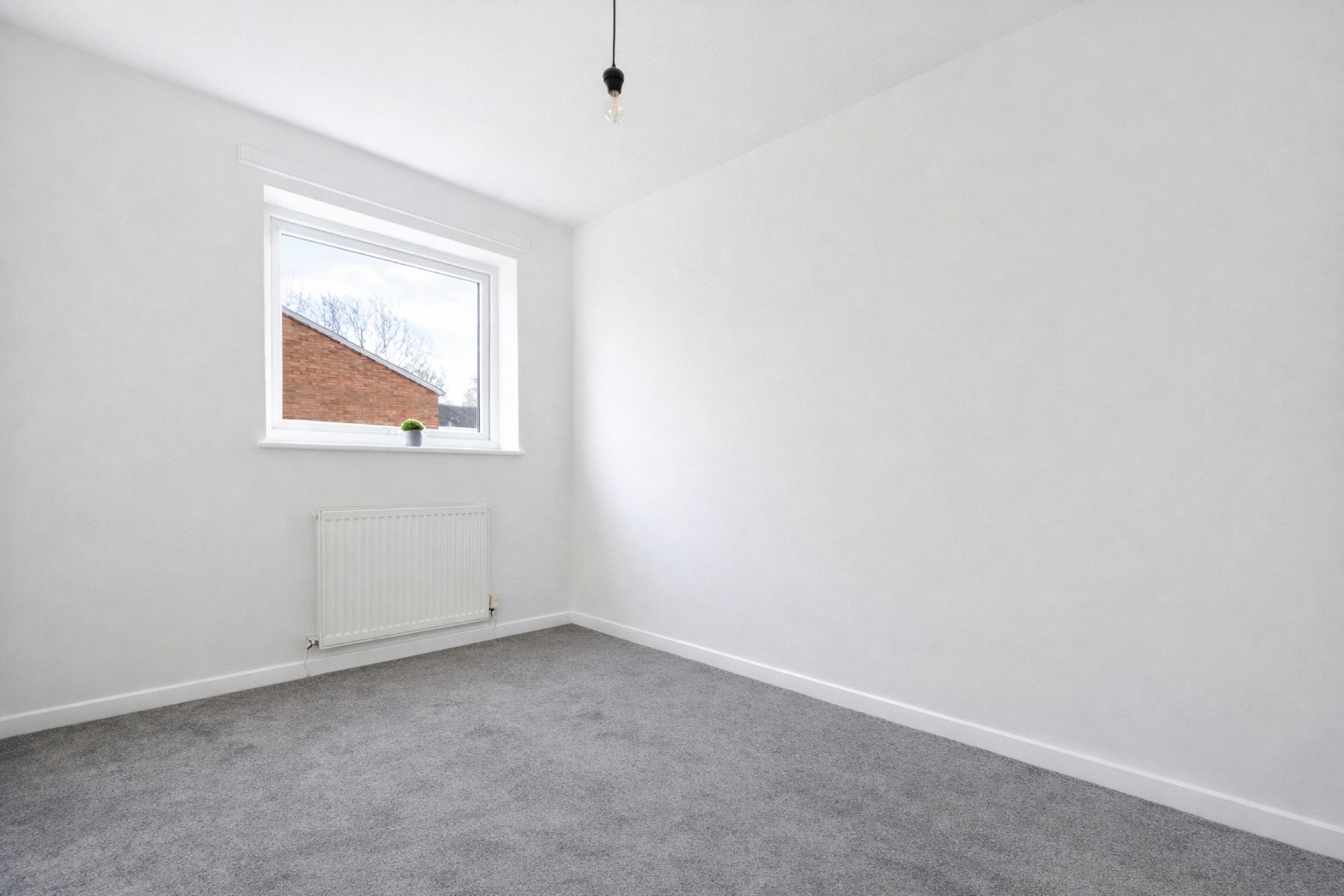 fb41260f-b834-4152-ae63-c3d72f995a7e