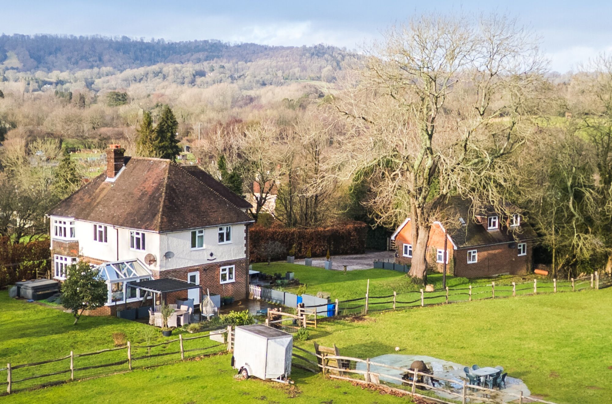 School Lane, Petersfield, GU32 images