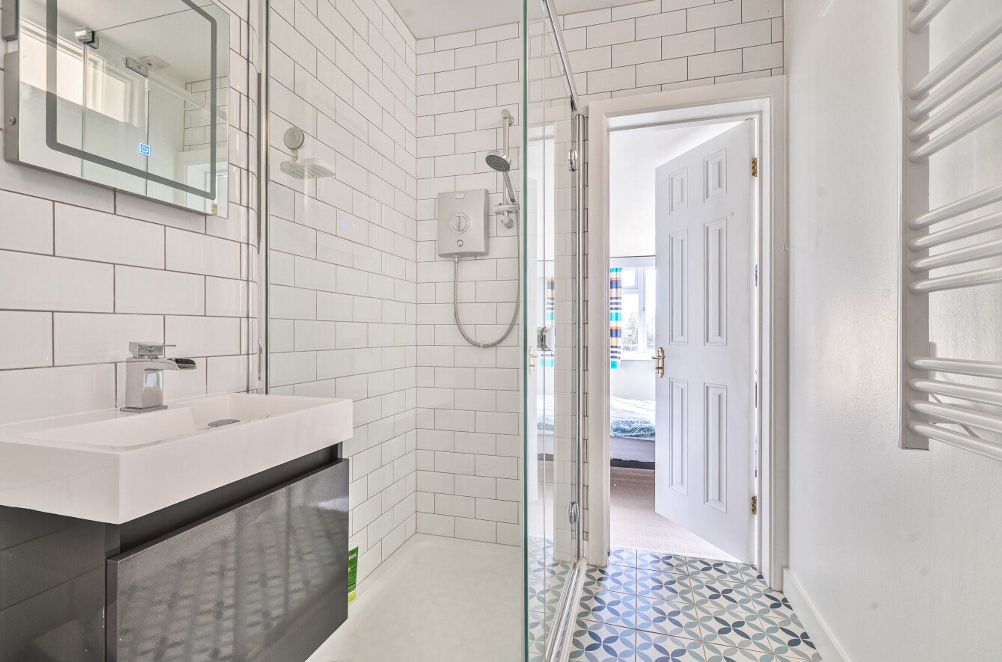 School Lane, Petersfield, GU32 images