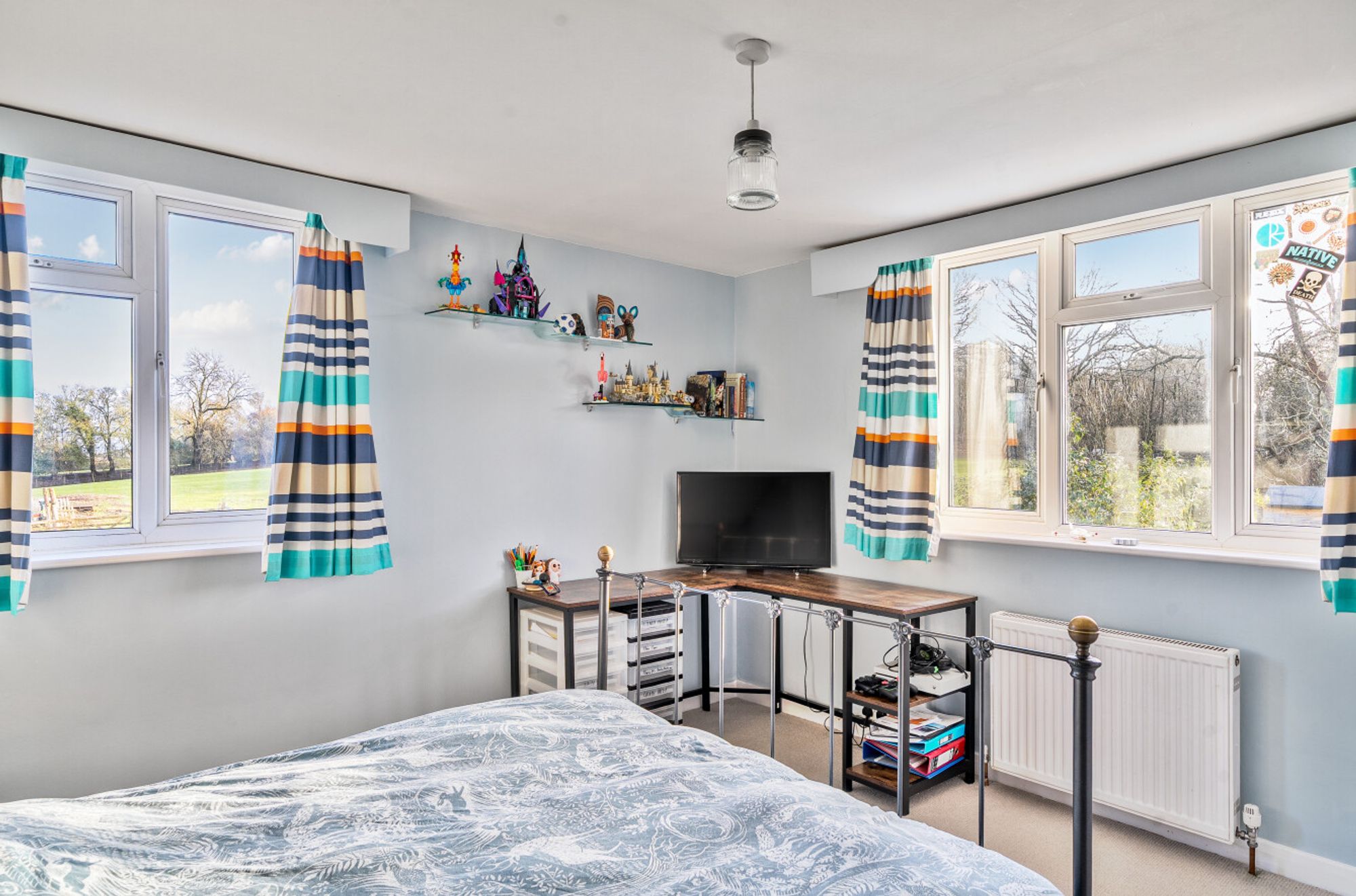 School Lane, Petersfield, GU32 images