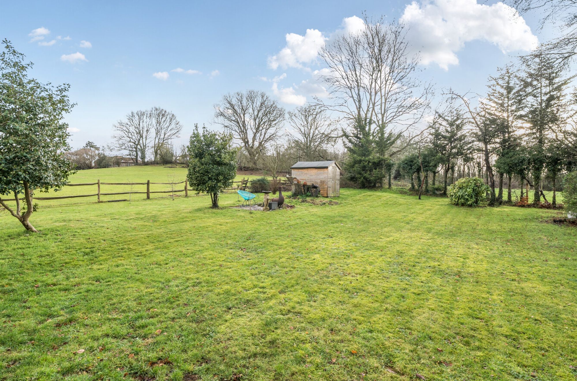 School Lane, Petersfield, GU32 images