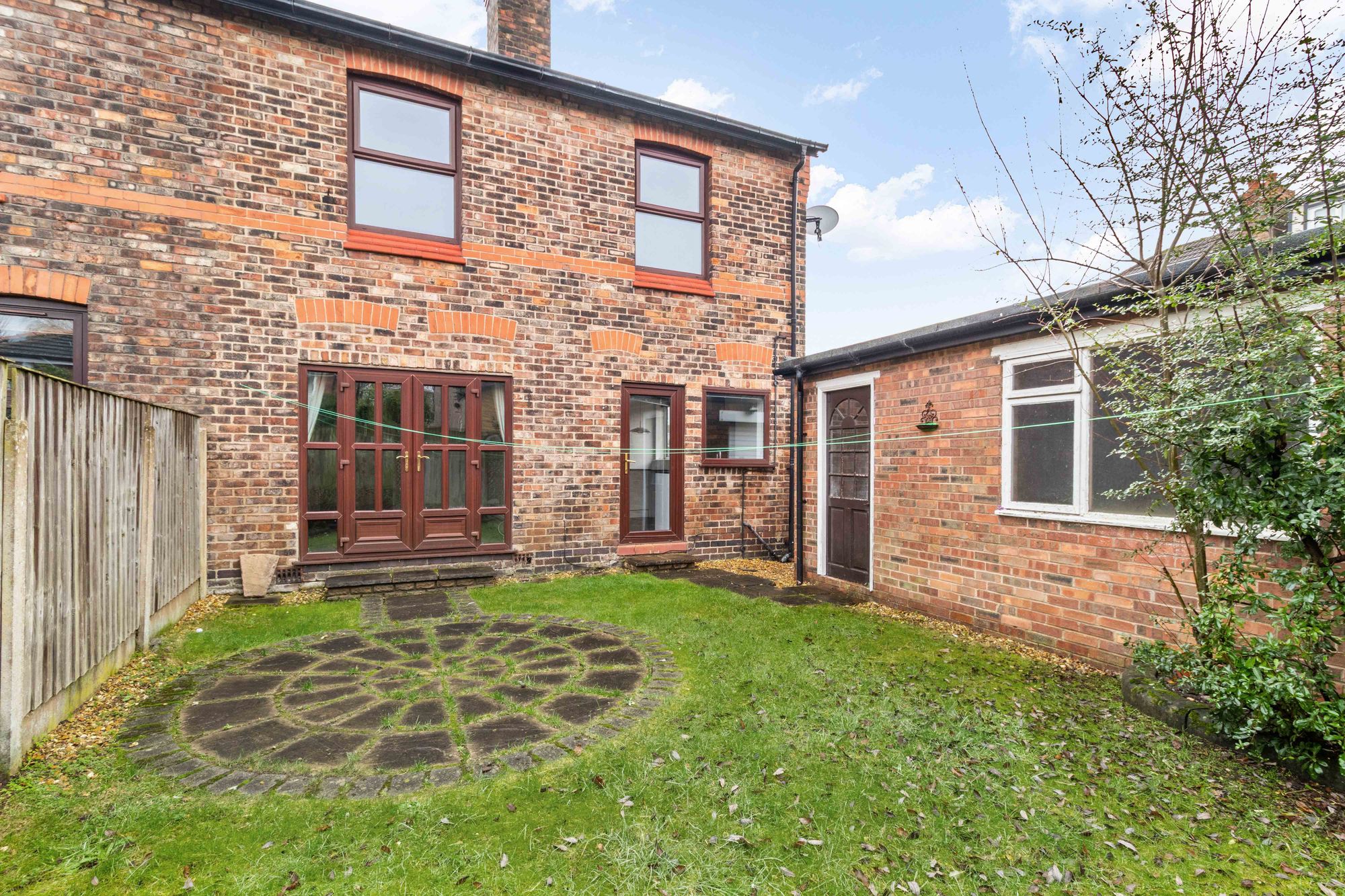 Cross Lane, Grappenhall, WA4