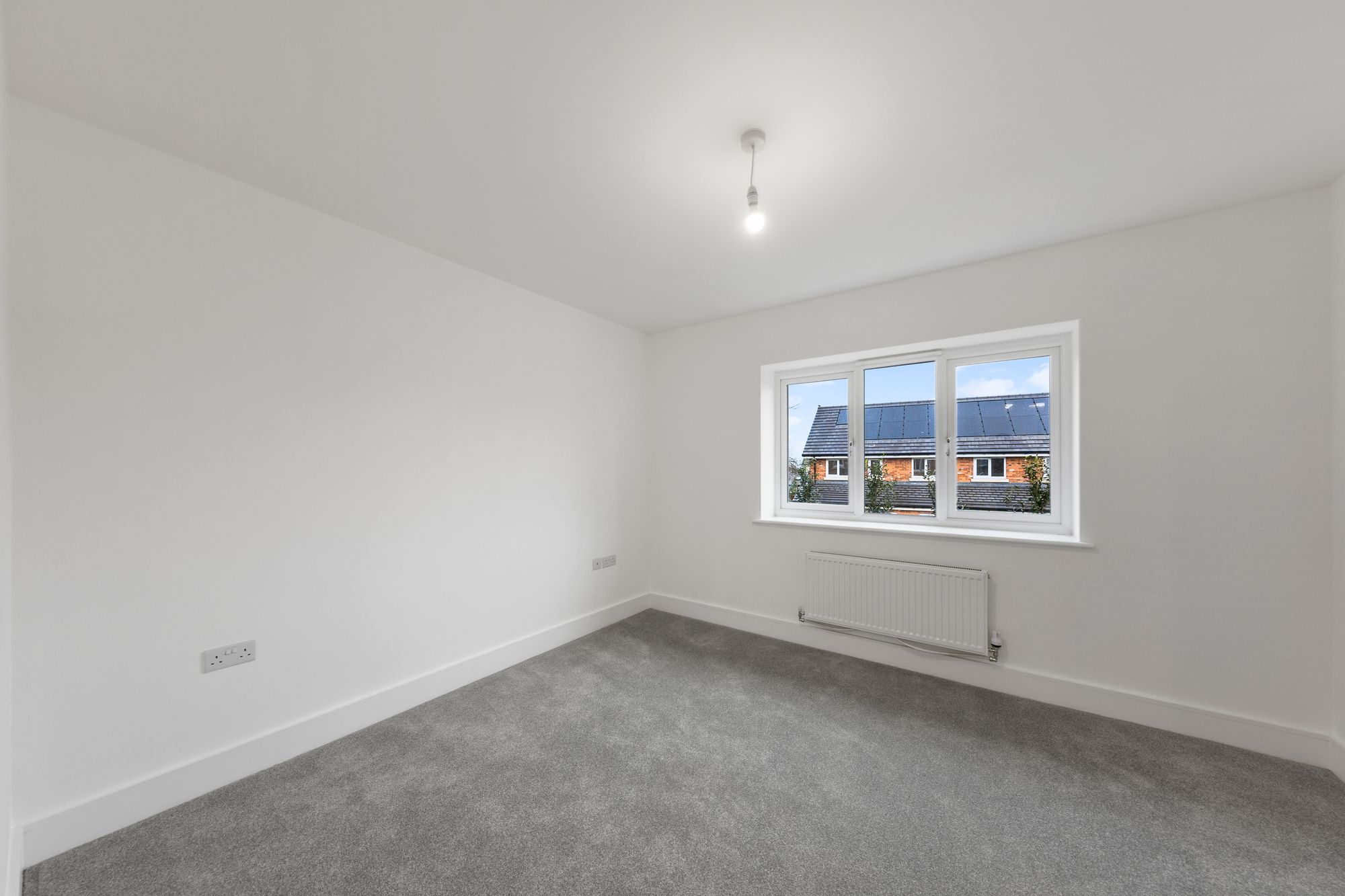 Church End, Hale Village, L24