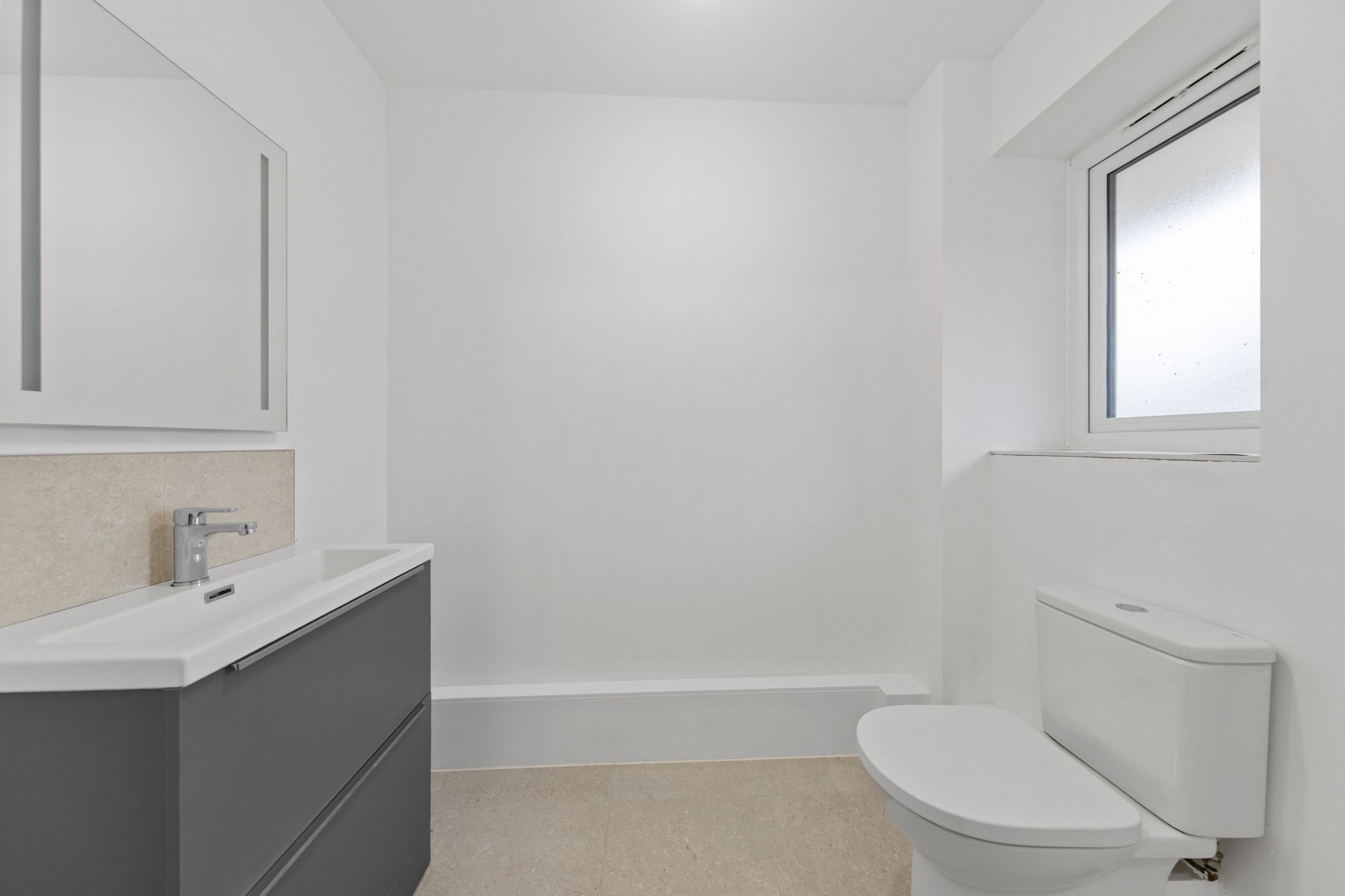 Halis Court, Liverpool