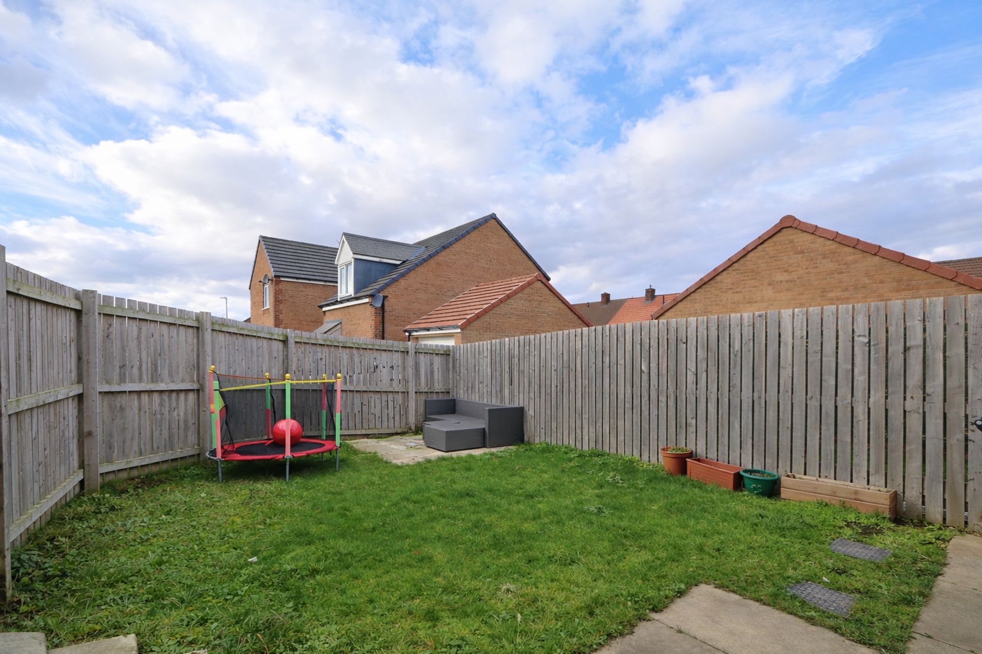 f4ea41e9-35bd-44c5-83fd-656598b68821