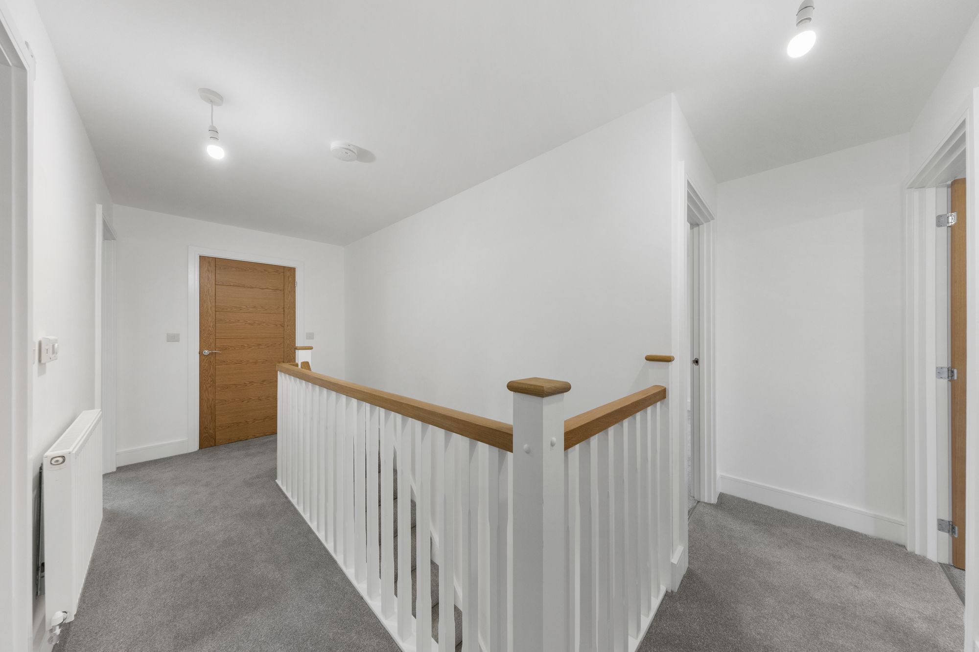 Halis Court, Hale Village, L24