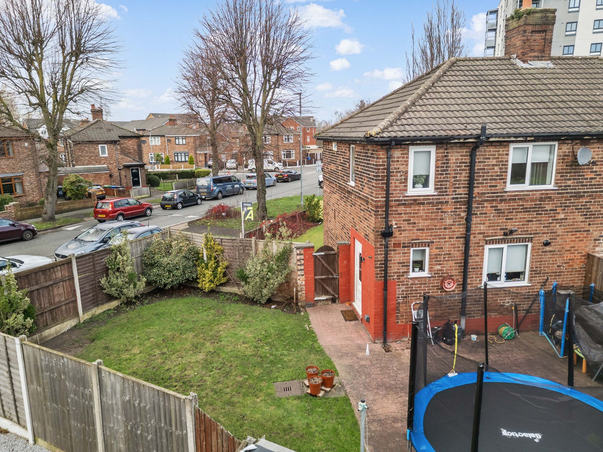 Grange Avenue, Warrington