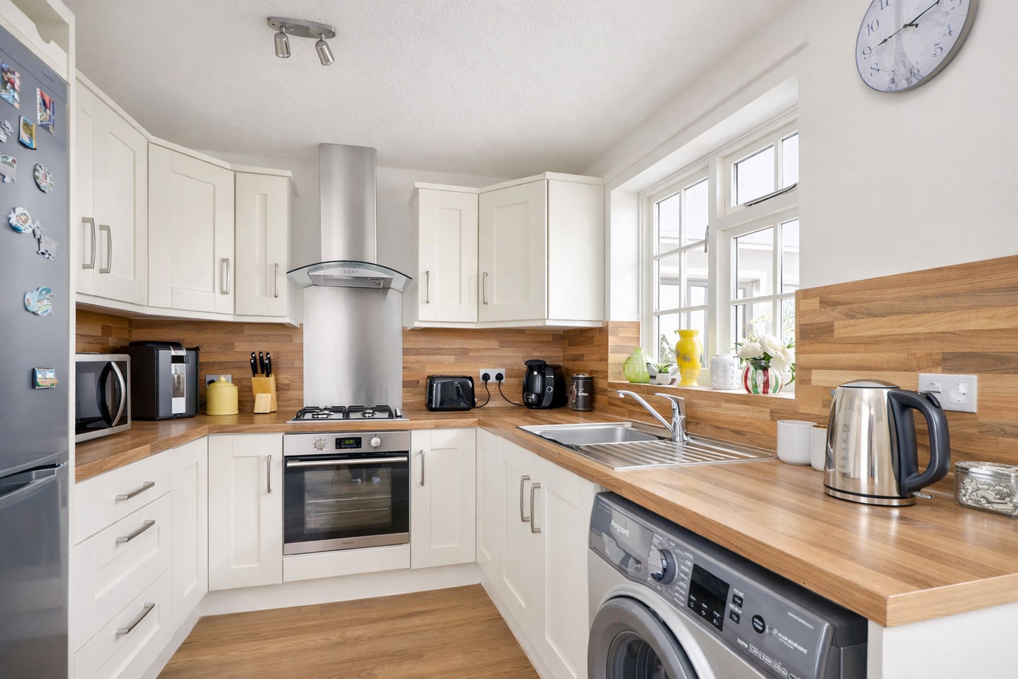 377ed6db-432e-4e60-9a06-061bdc6c40b6