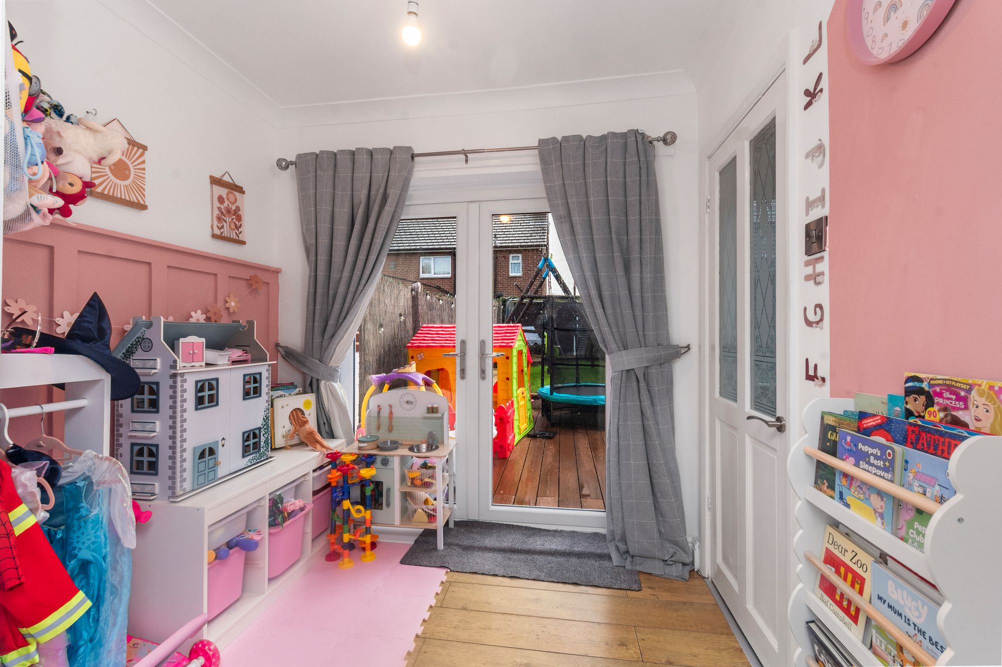 Mardale Avenue, Warrington