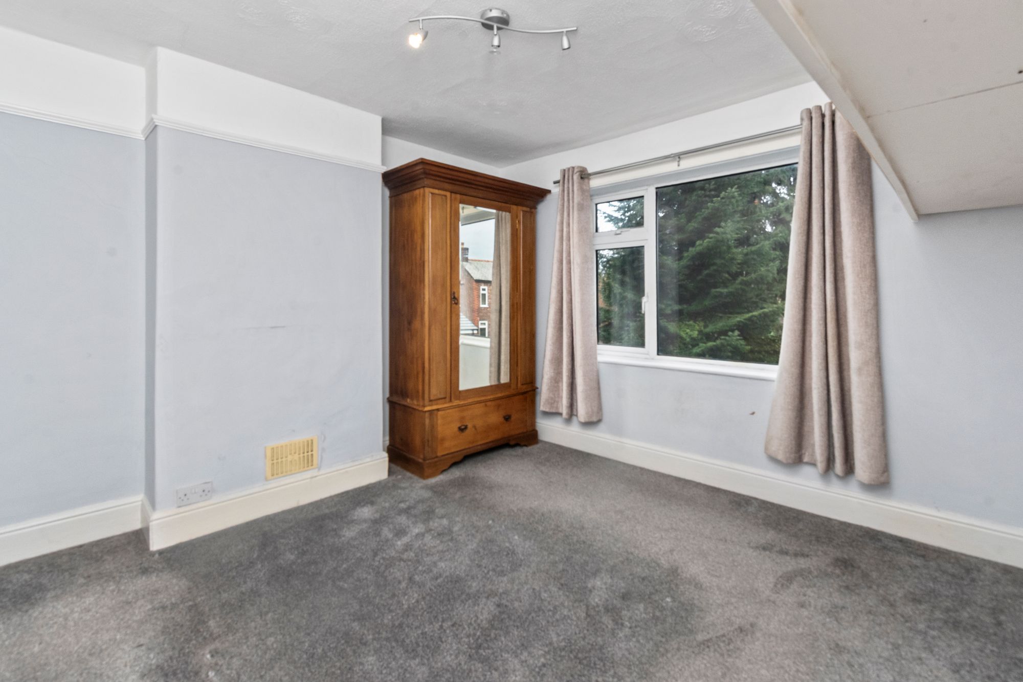 Jackson Avenue, Warrington