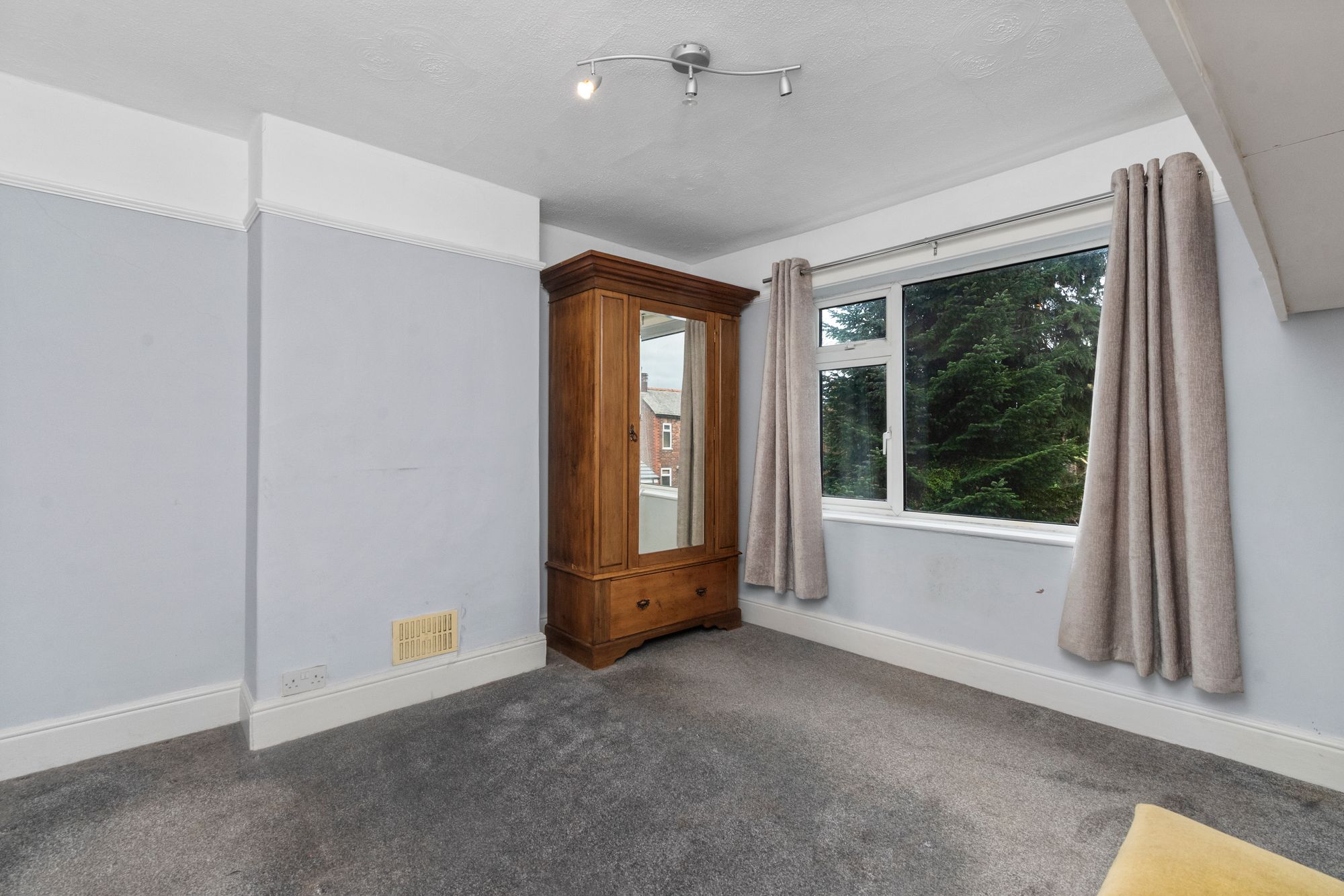 Jackson Avenue, Warrington