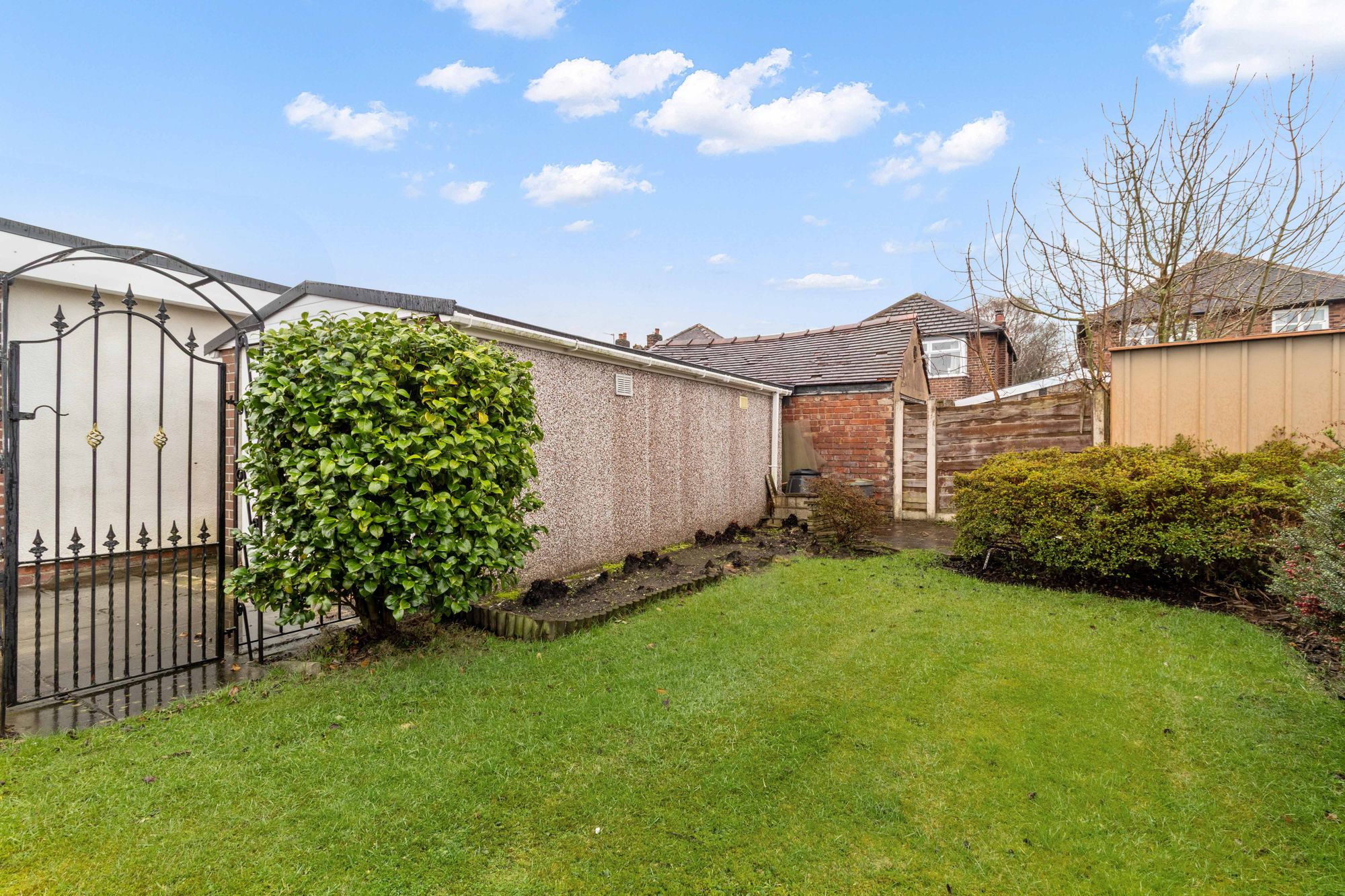 Wilmslow Crescent, Warrington