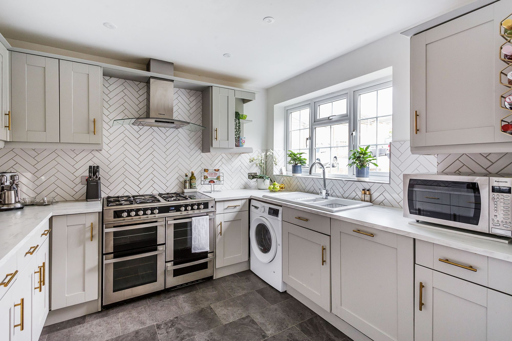 Parkwood Close, Tunbridge Wells, TN2