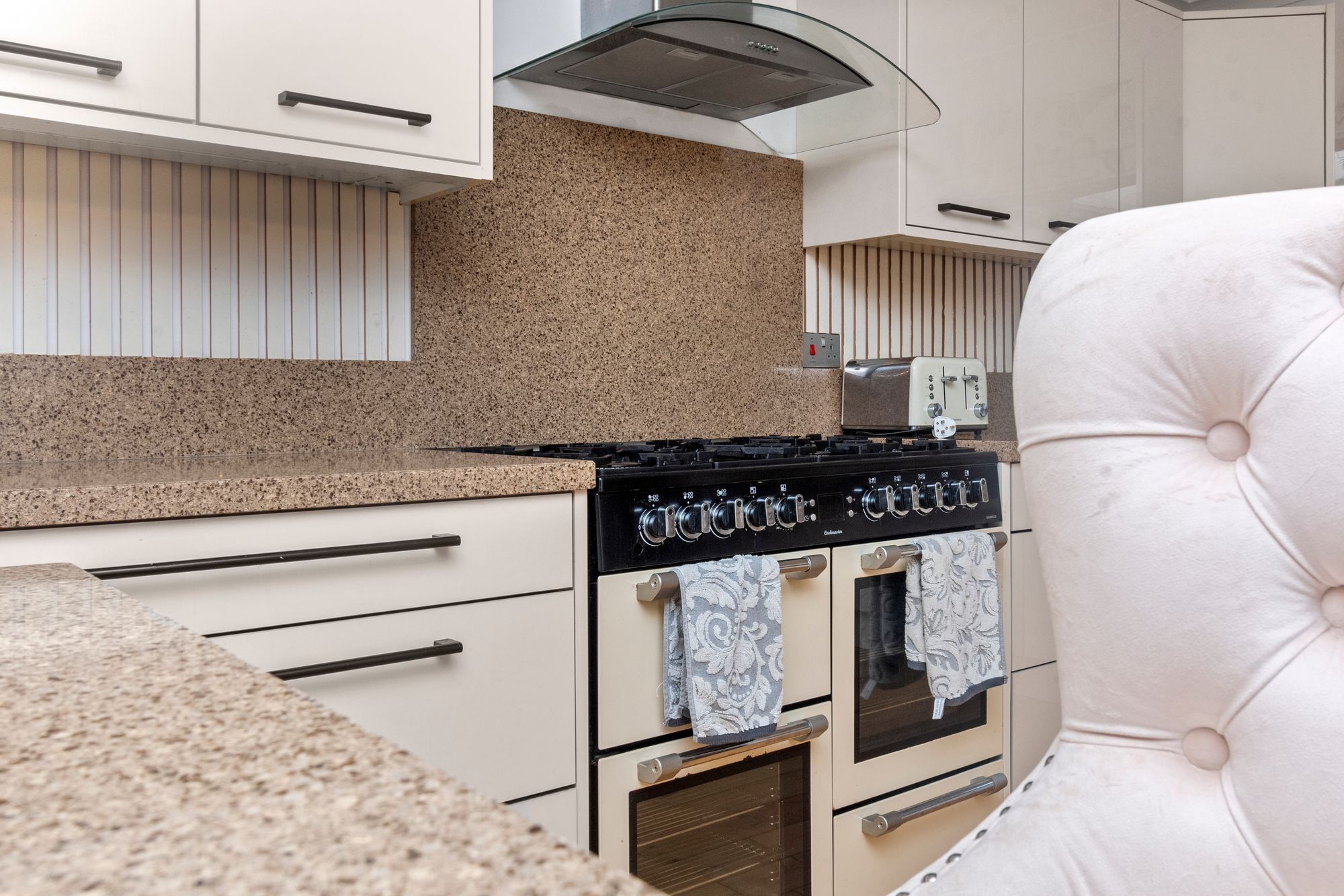 Lowther Crescent, St. Helens, WA10