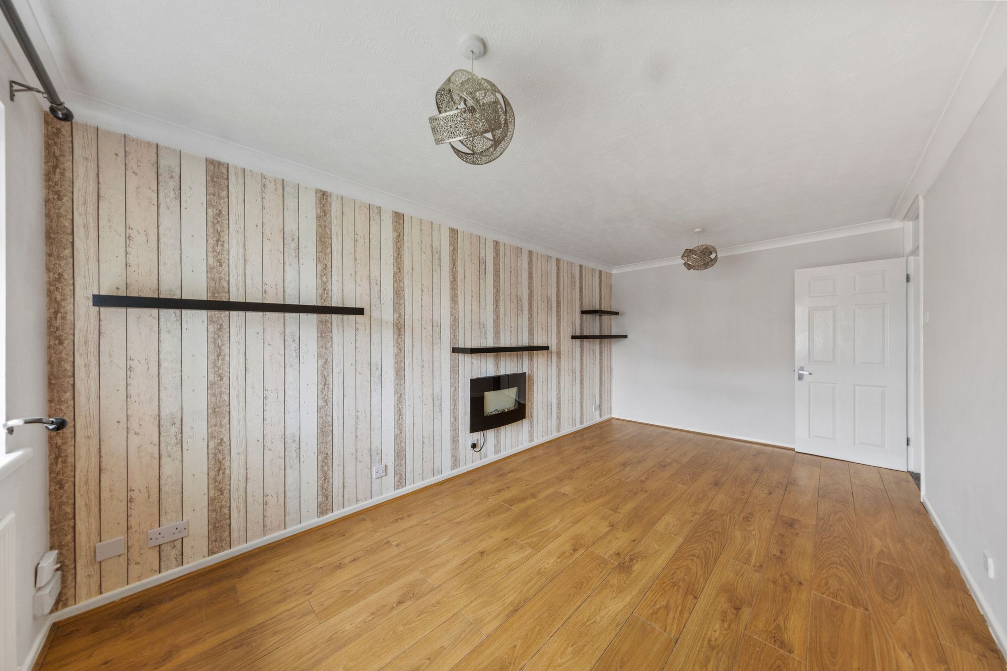 Tenby Close, Callands, WA5