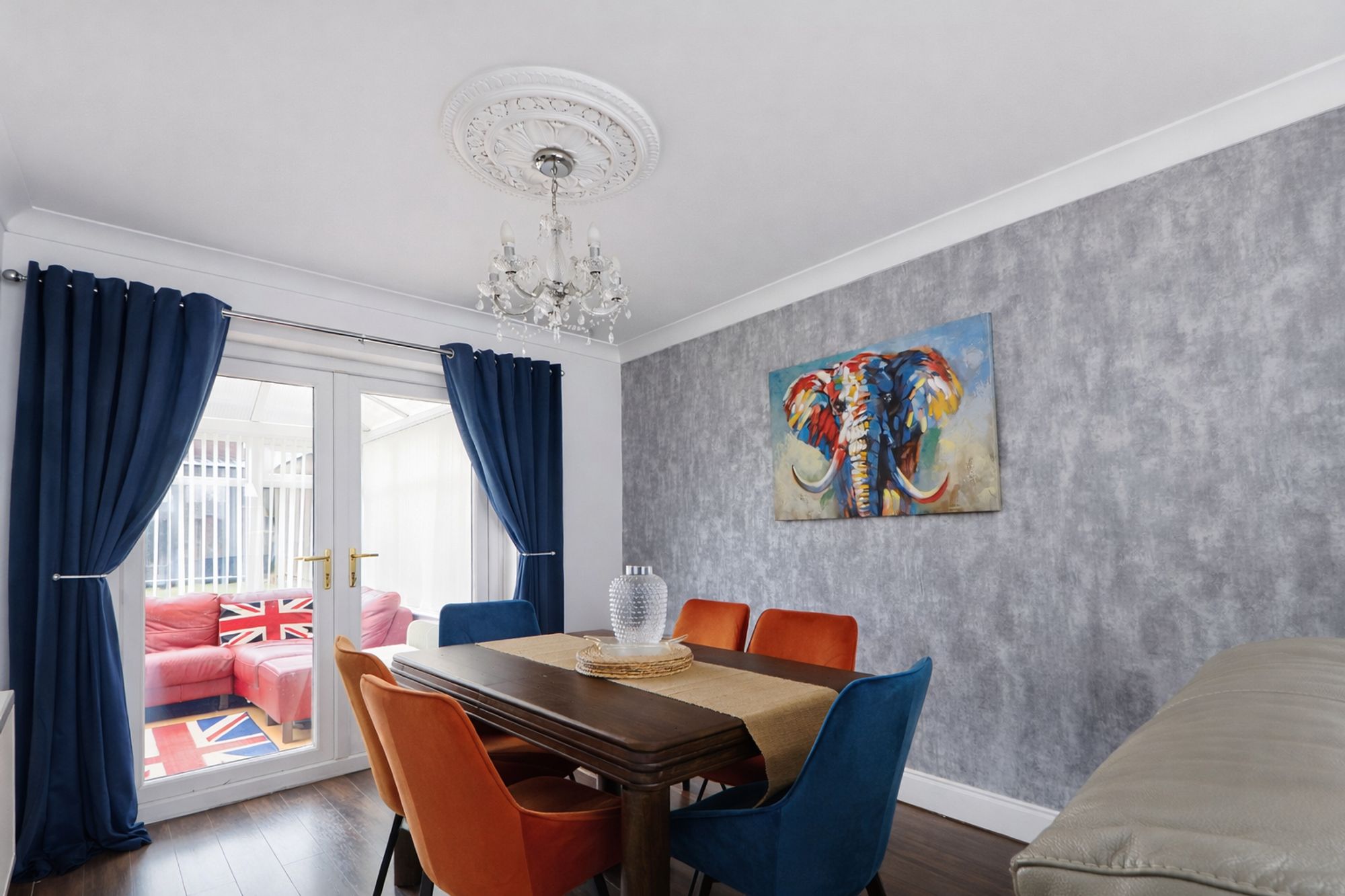 1c42d245-1b21-4b7c-8a65-e9e0935eba74