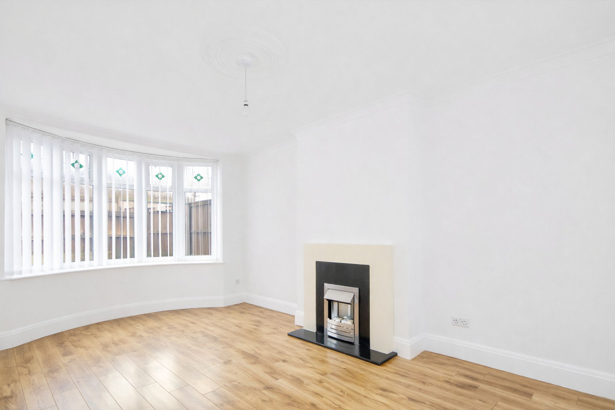 54e40e43-1ce4-488e-a1a1-c3a2e3bf8c4b