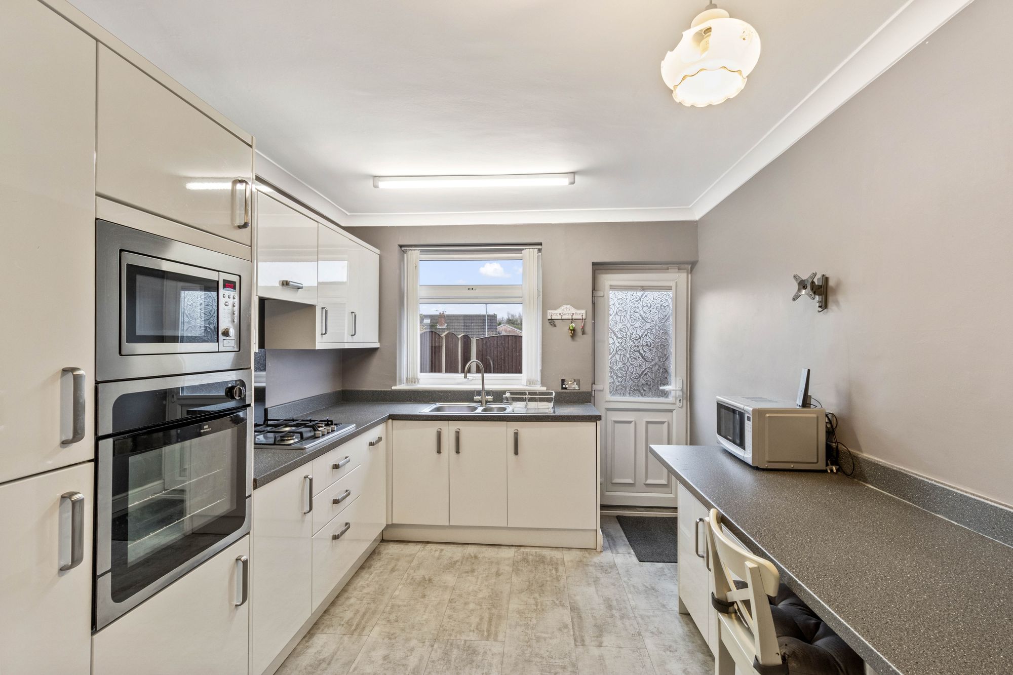 Gainsborough Road, Warrington, WA4