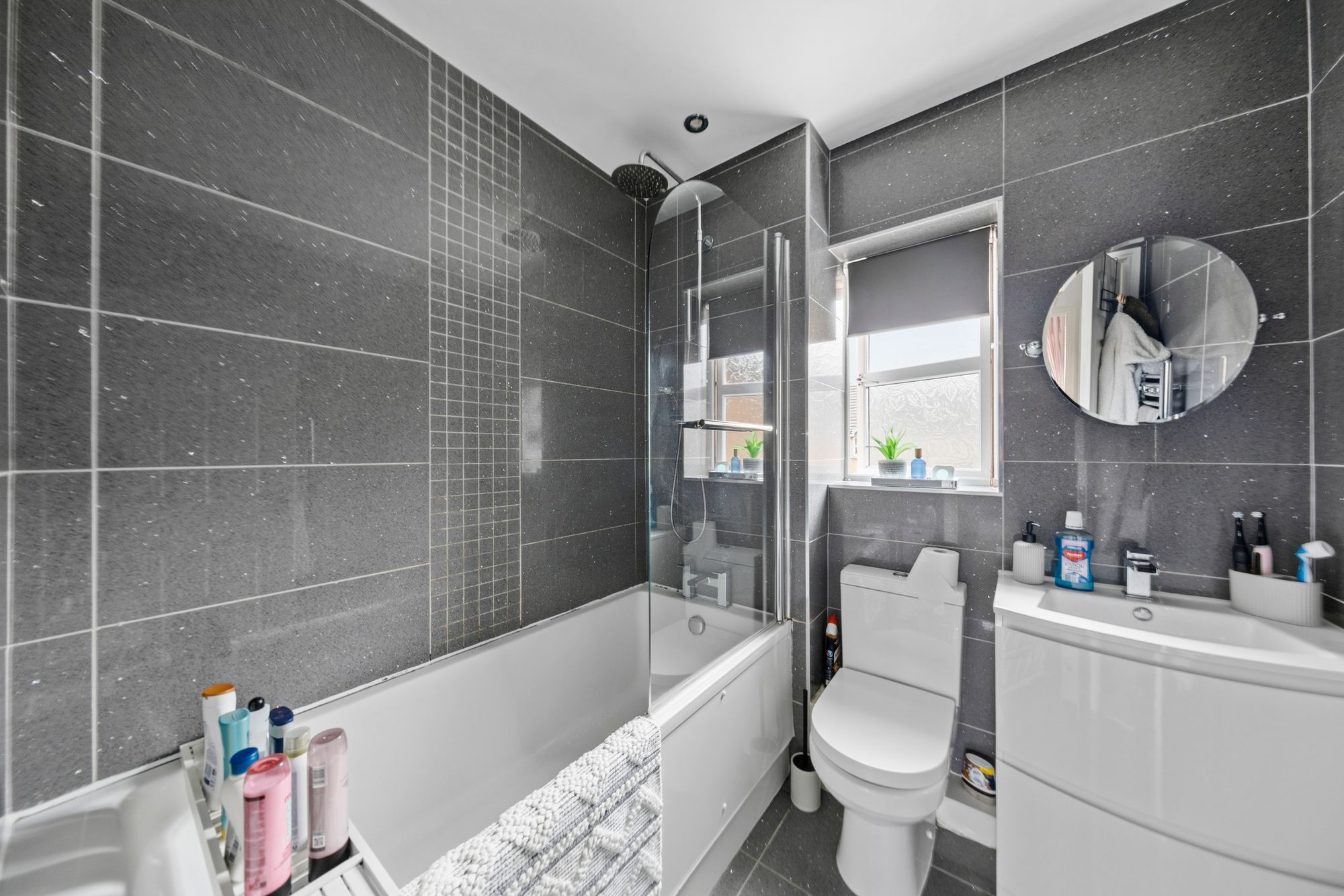 Houston Gardens, Great Sankey, WA5