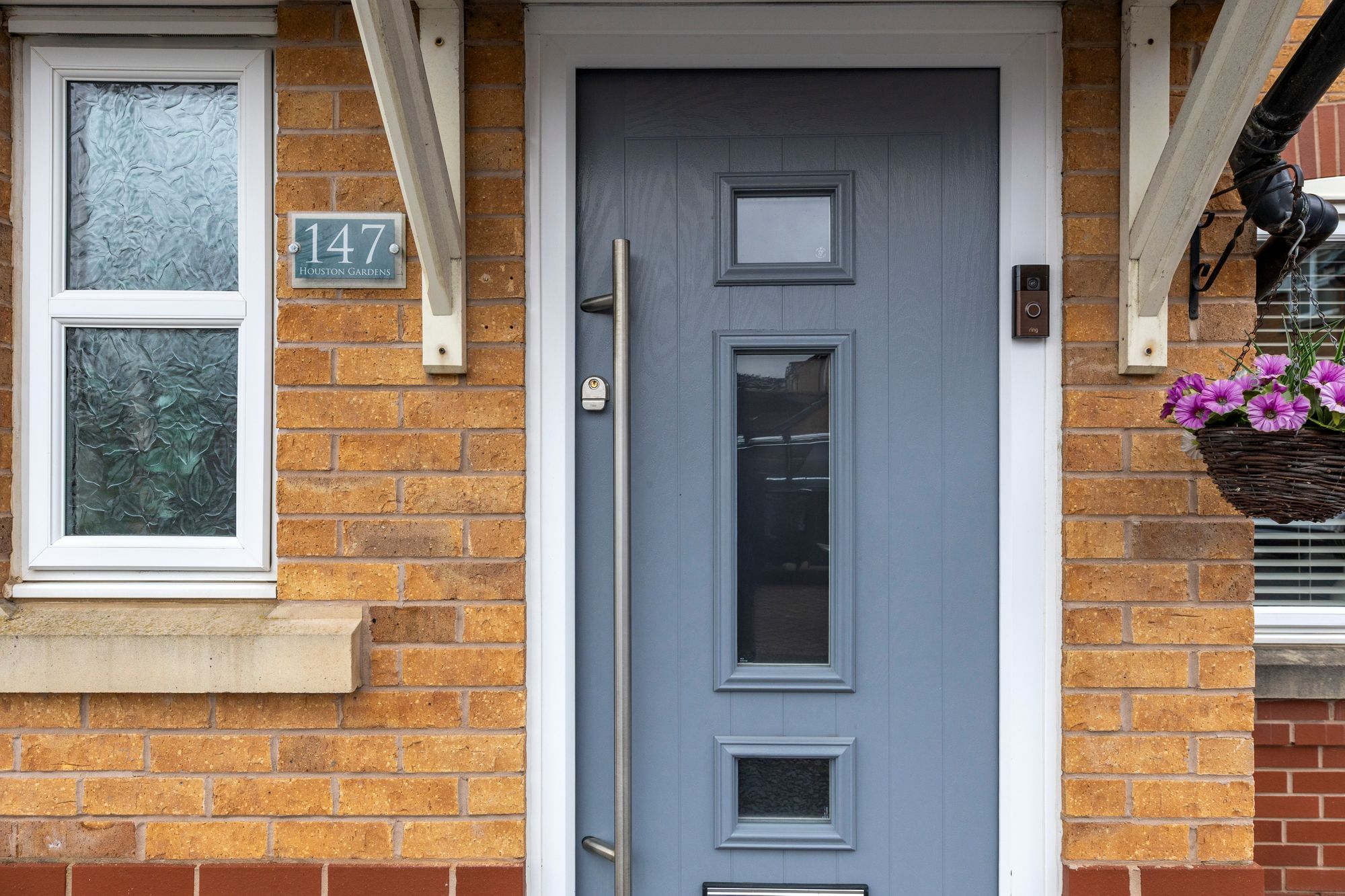 Houston Gardens, Great Sankey, WA5