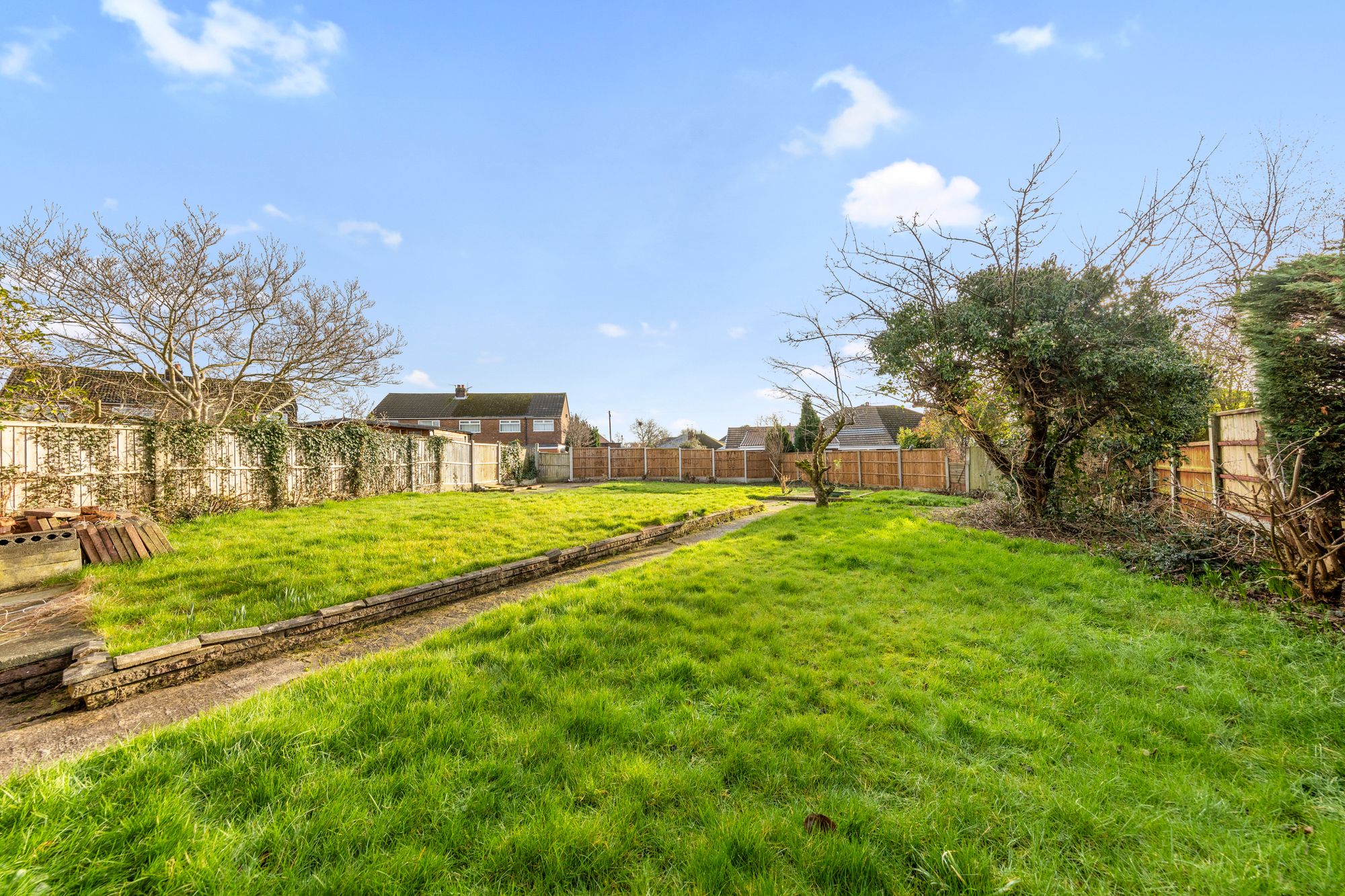 Friars Avenue, Great Sankey, WA5