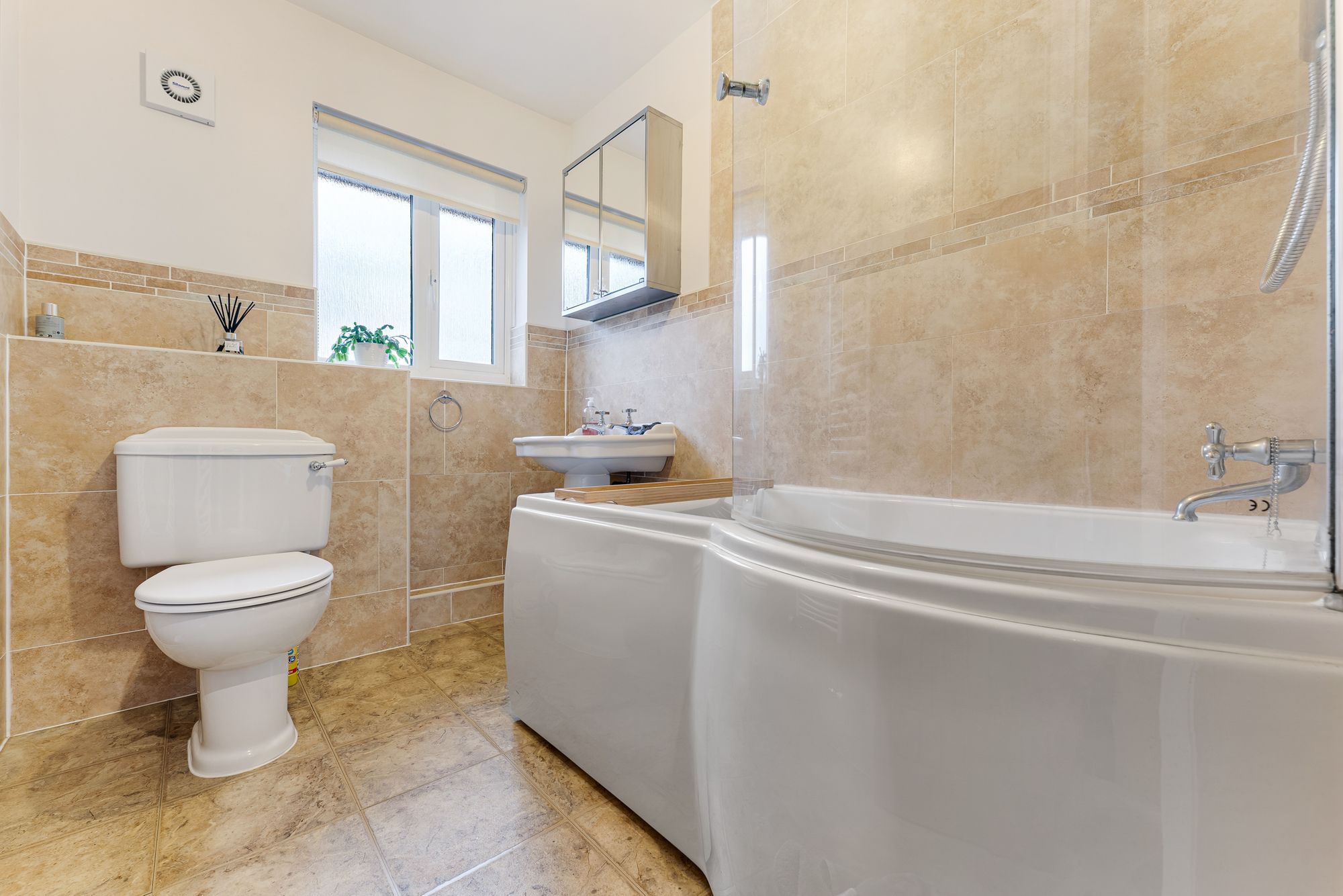 Dereham Way, Runcorn, WA7