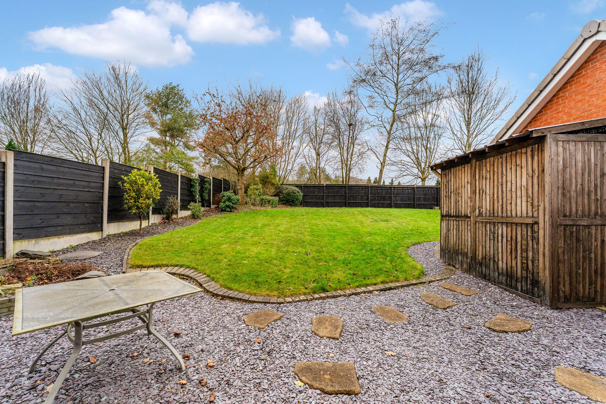 Dereham Way, Runcorn, WA7