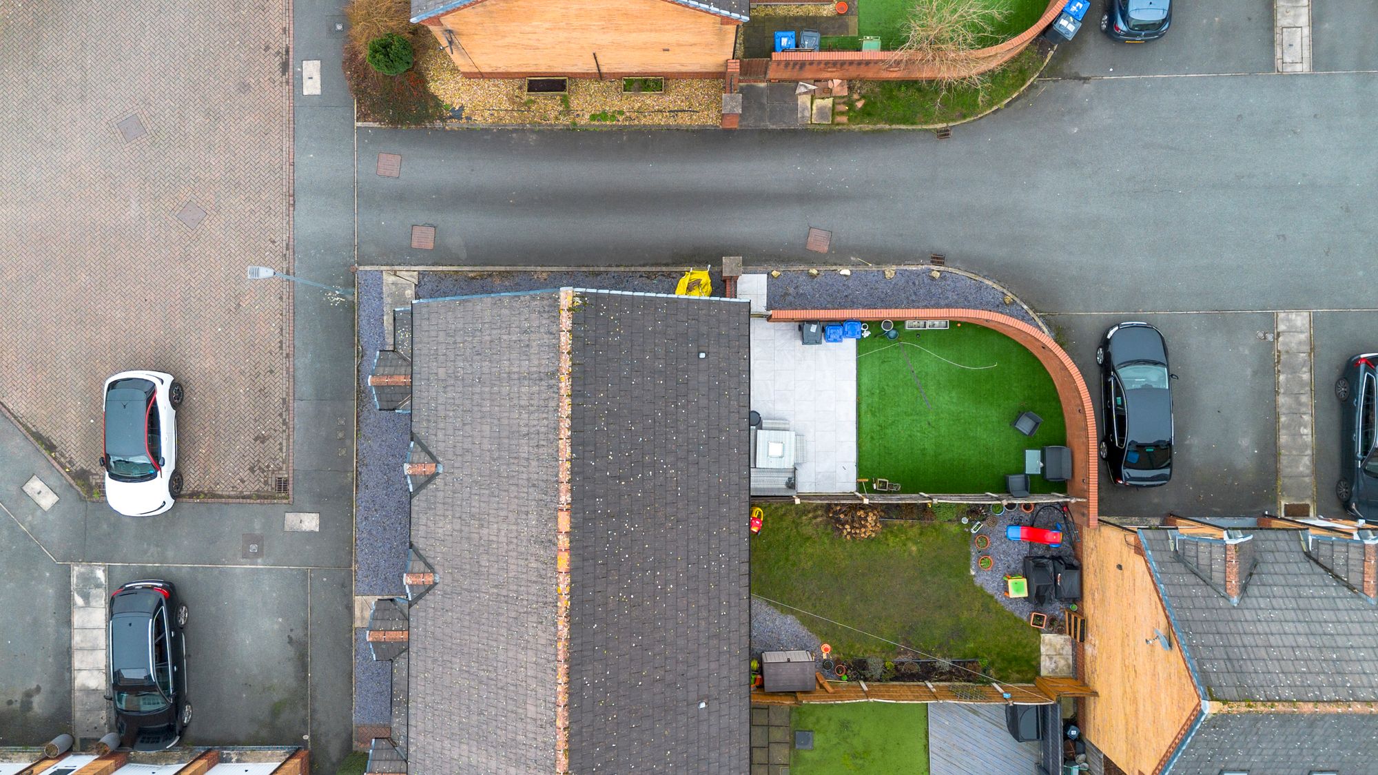 Houston Gardens, Great Sankey, WA5