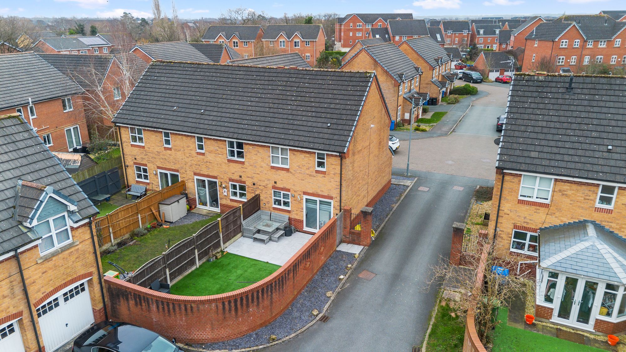 Houston Gardens, Great Sankey, WA5