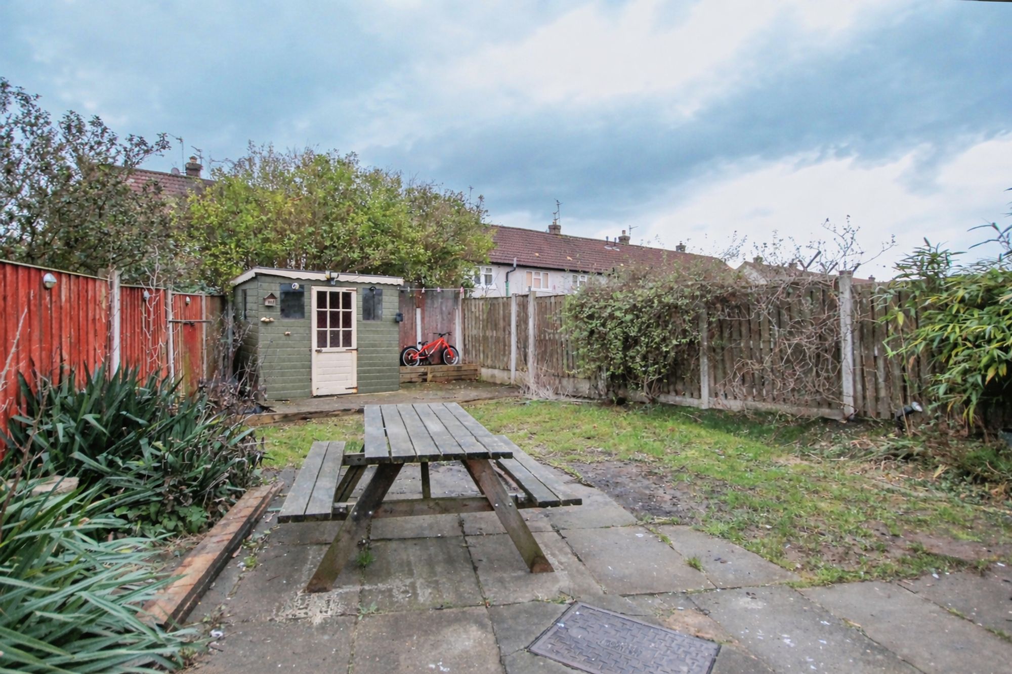 Johnson Avenue, Prescot, L35