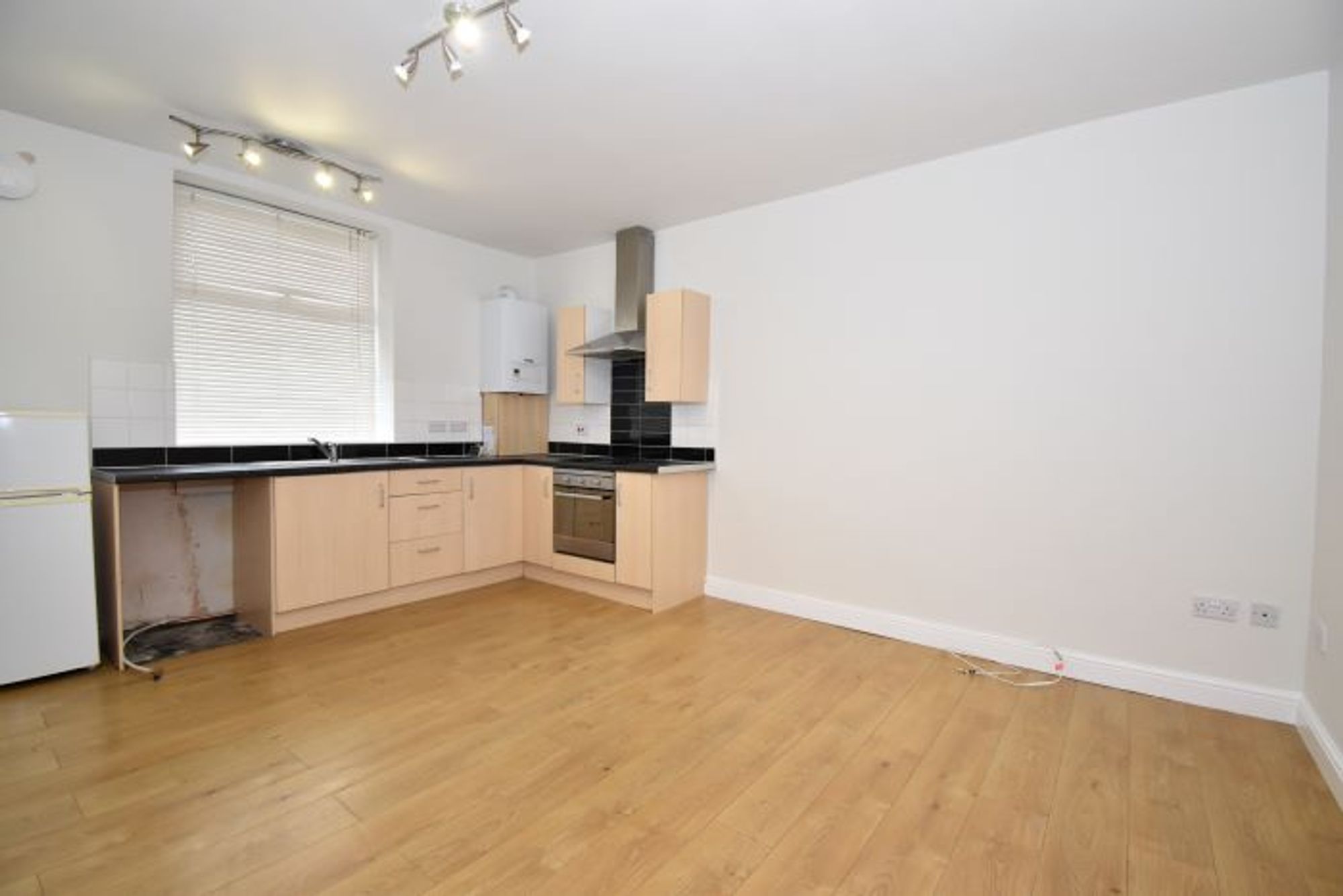 Image 1 of Leeds Road, Huddersfield, HD2