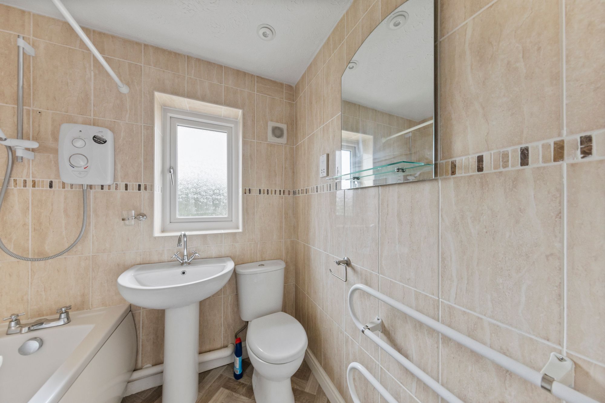 Newsholme Close, Culcheth, WA3