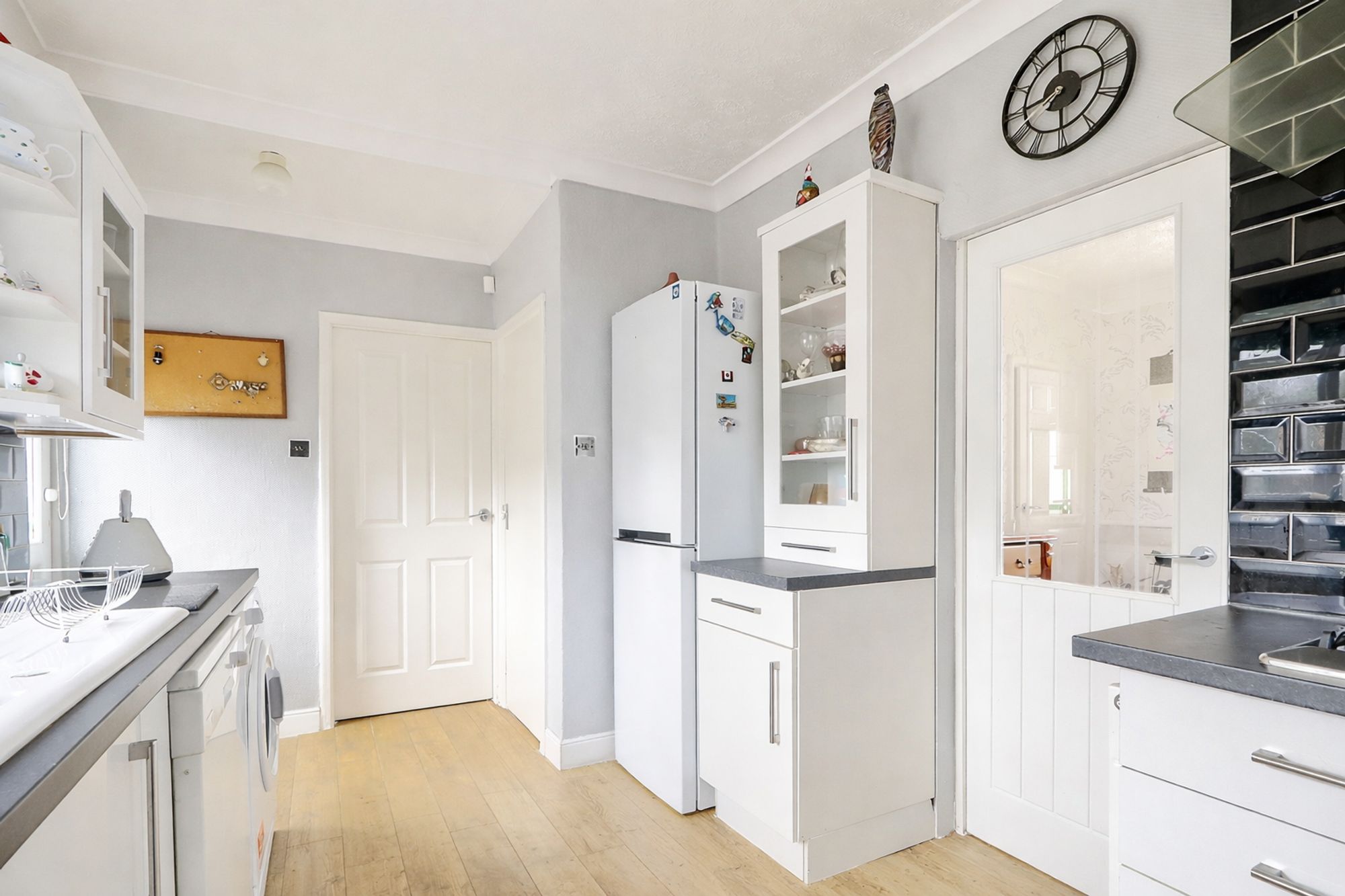 c2efa6b5-b66f-4389-b94d-04e28c903461