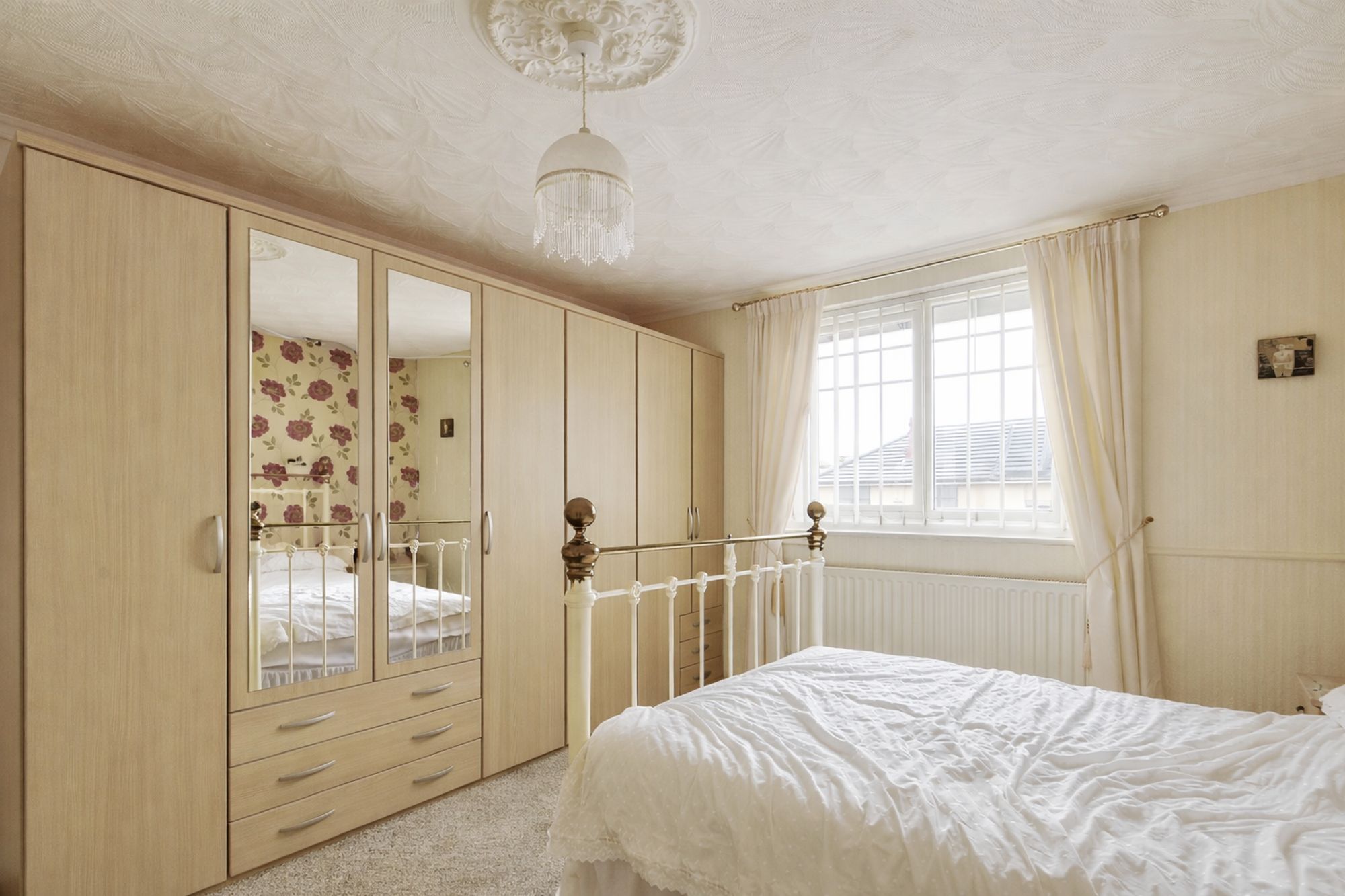 70a3ba6b-5c85-4153-b726-0b9cb5051853