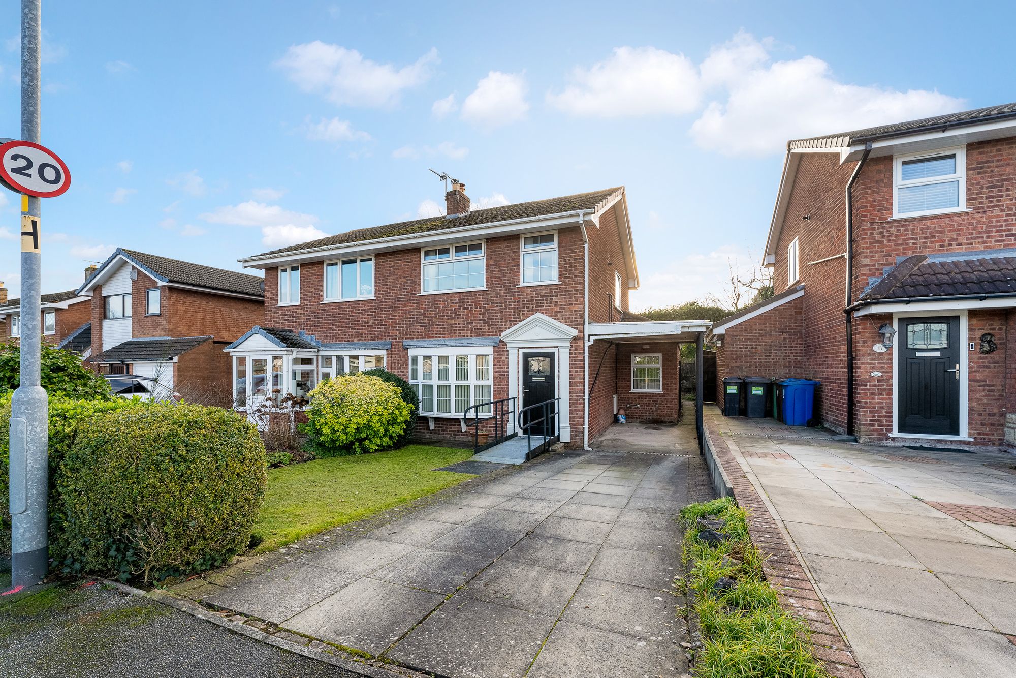 Alderton Drive, Ashton-In-Makerfield, WN4