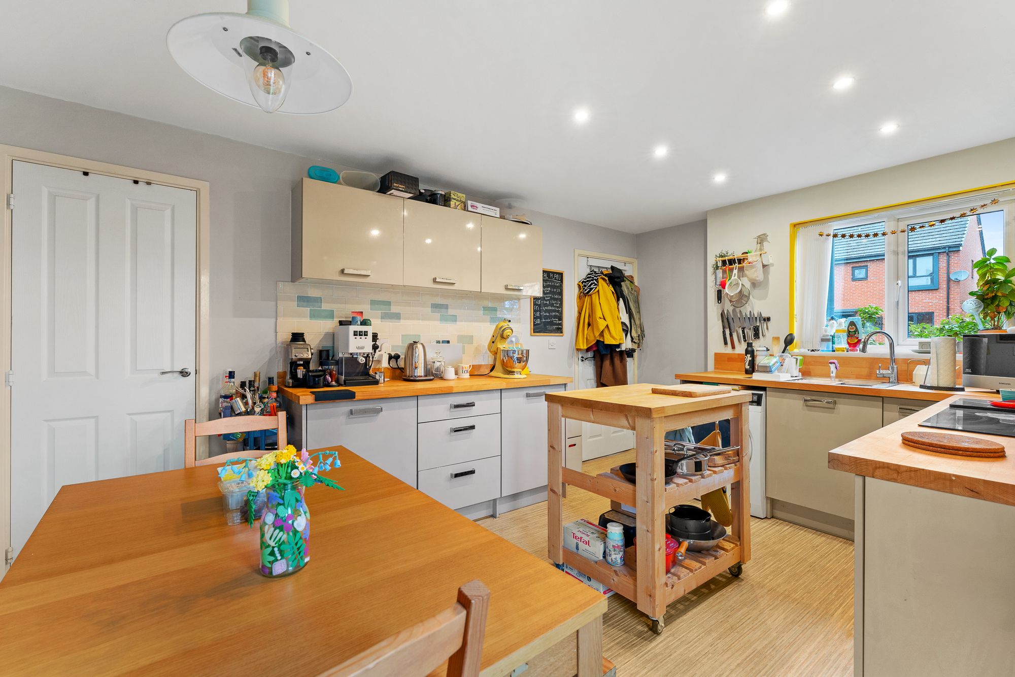 Worsley Close, Castlefields, WA7