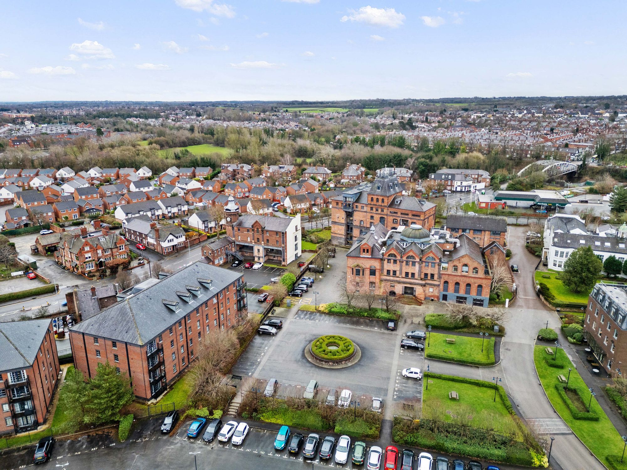 Elphins Drive, Beaumont Court, WA4