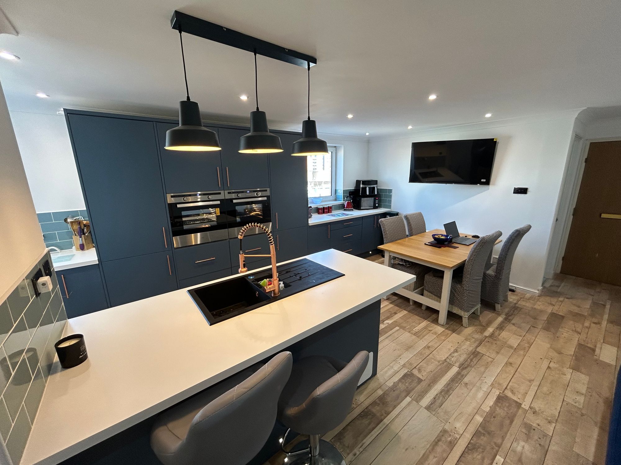 Pocketts Wharf, Maritime Quarter, SA1