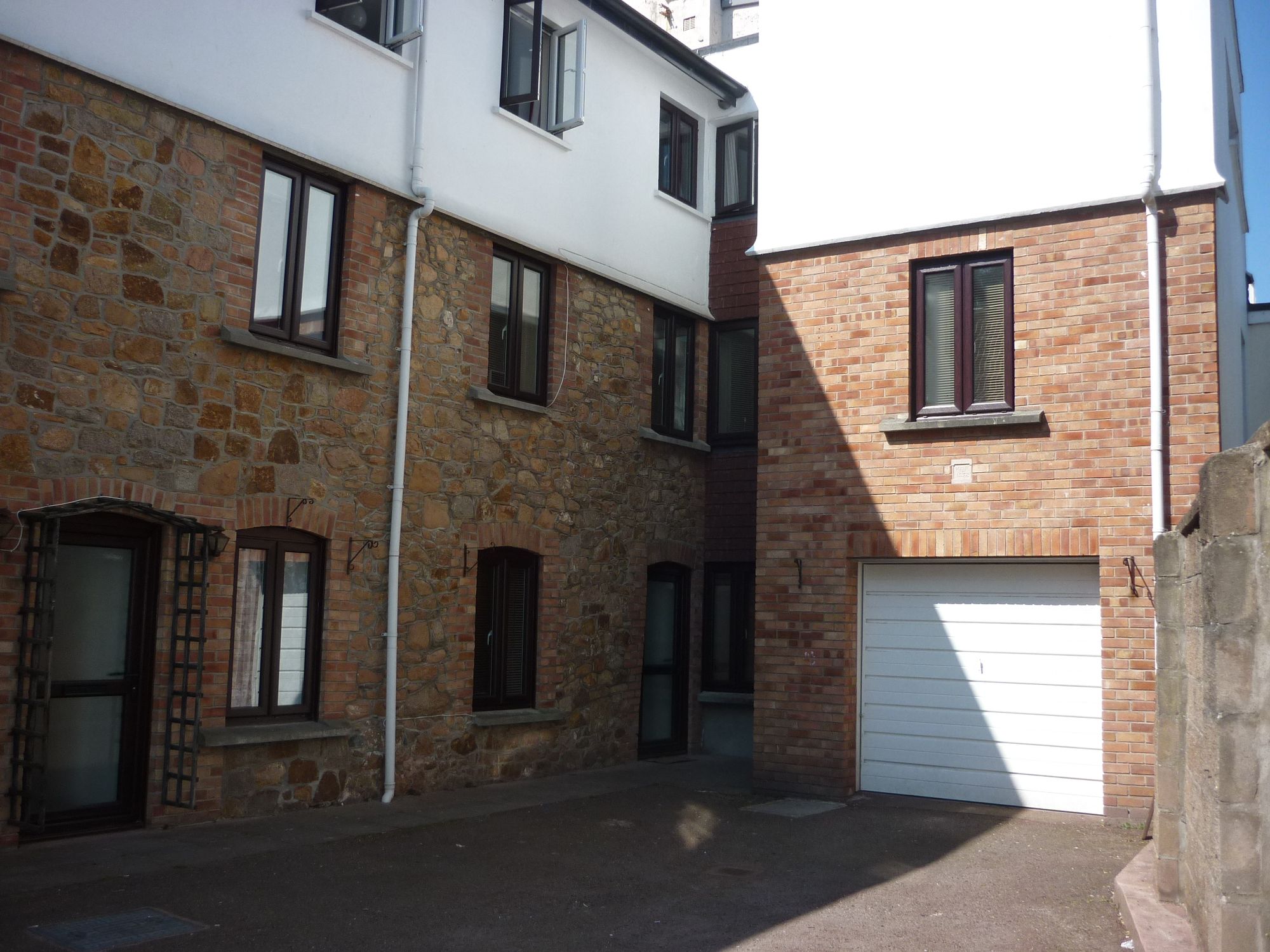 1 bed Property For Rent in St. Brelade, Jersey