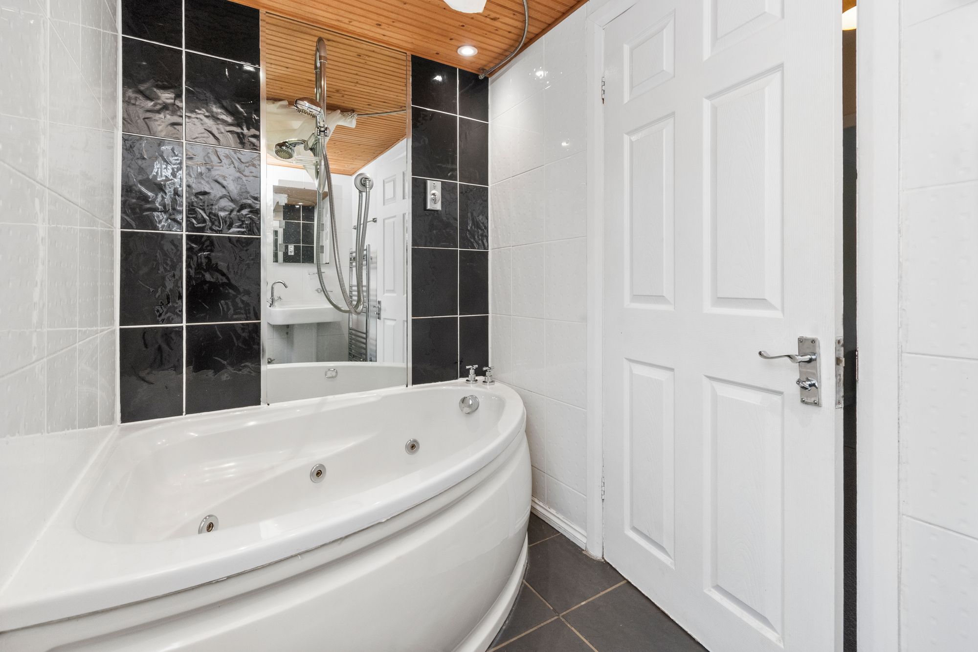 Morris Avenue, Warrington