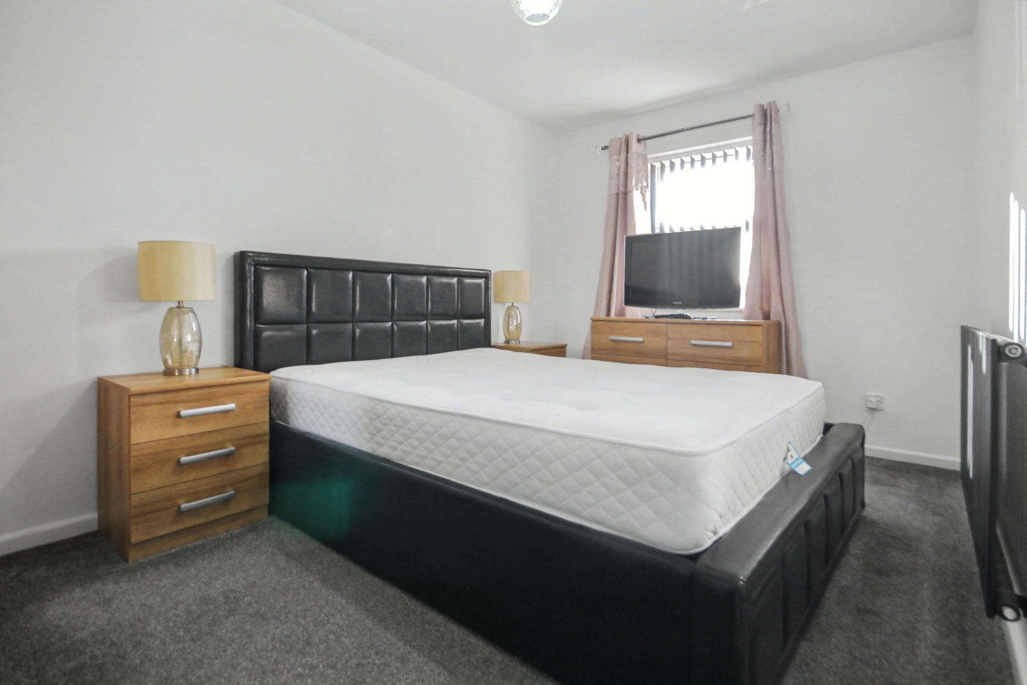 Waterview Park, Leigh