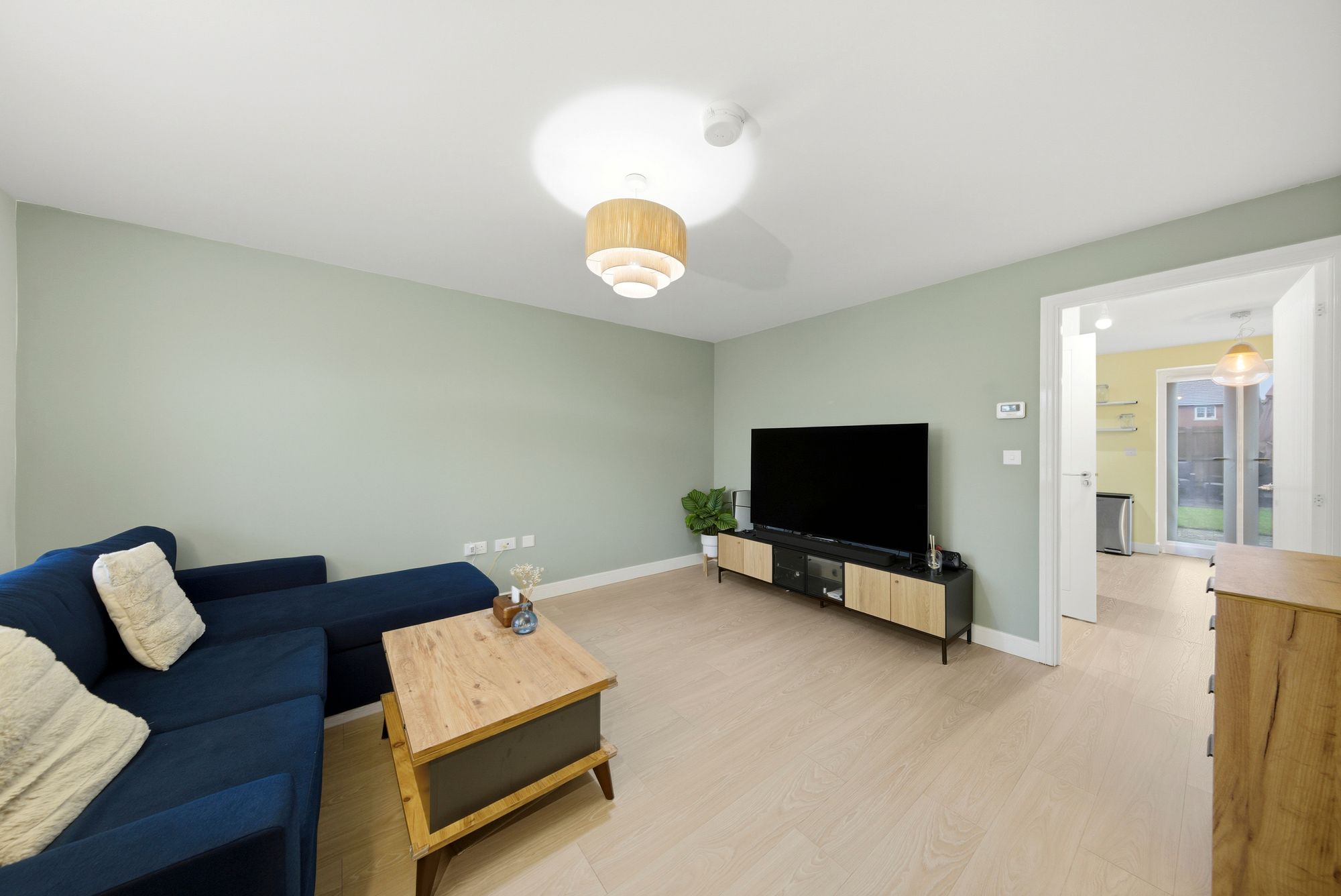 Juliett Grove, Great Sankey, WA5