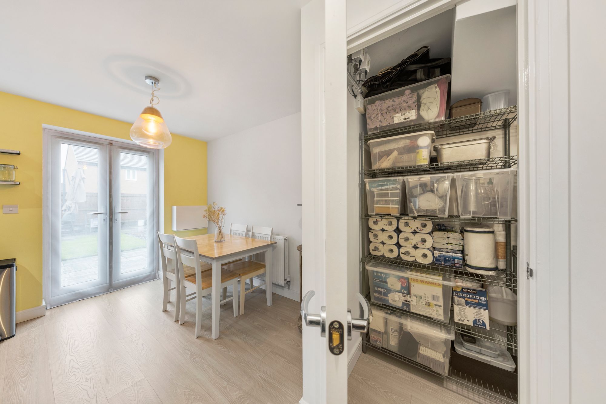 Juliett Grove, Great Sankey, WA5