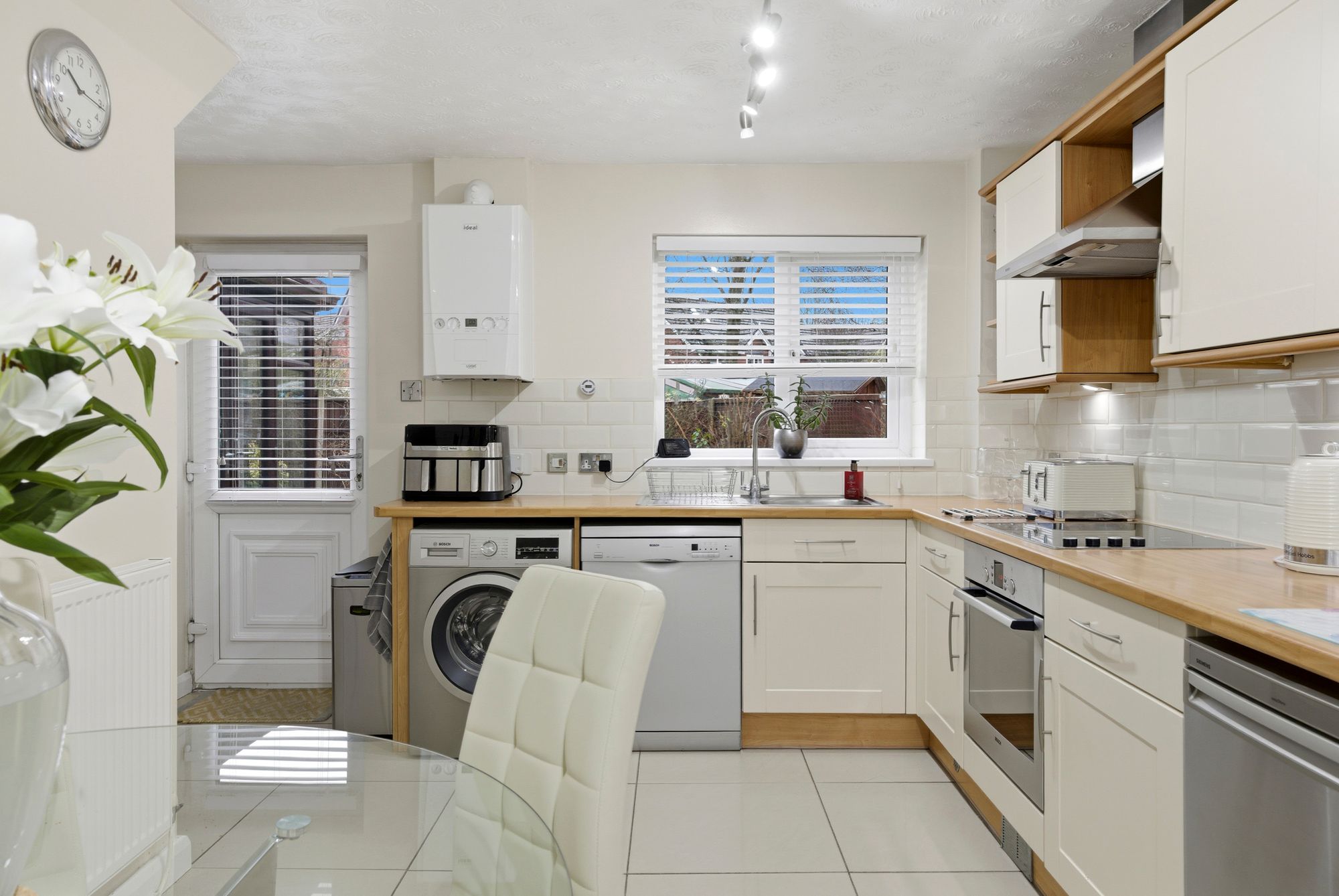 Raleigh Close, Old Hall, WA5